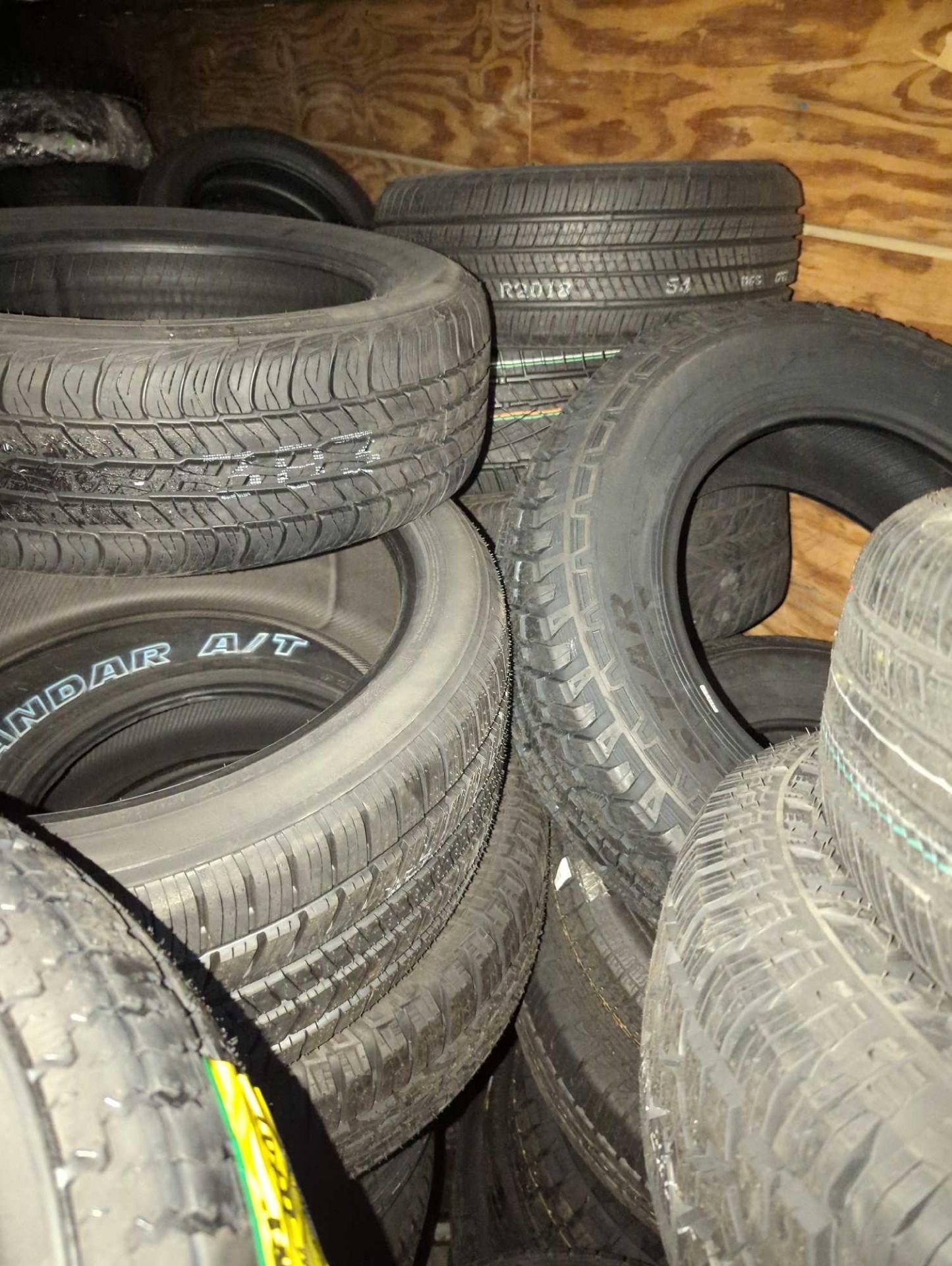 TIRES - Image 8 of 11