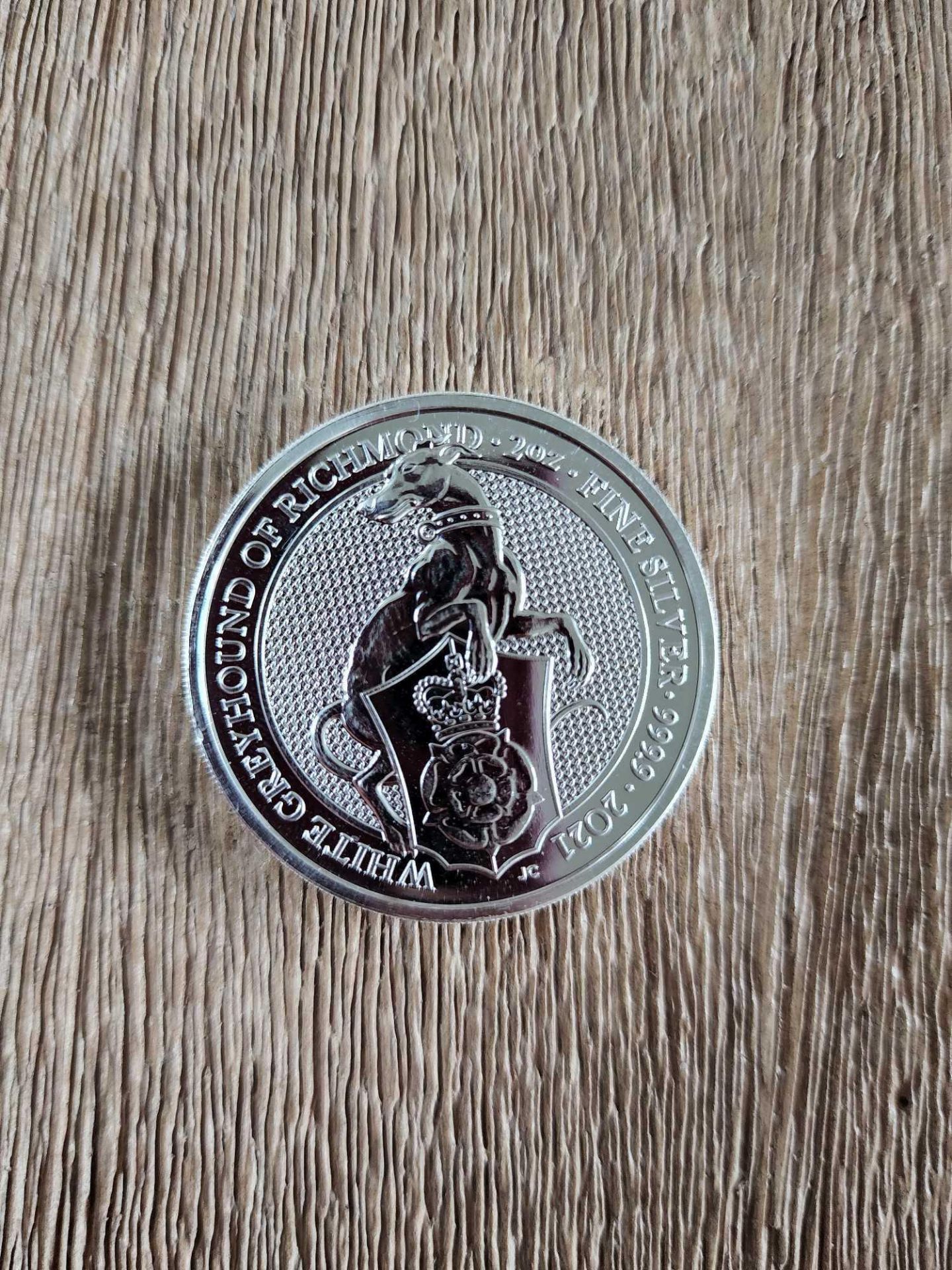 Queens Beasts 2 oz Greyhound Silver Coin - Image 2 of 2