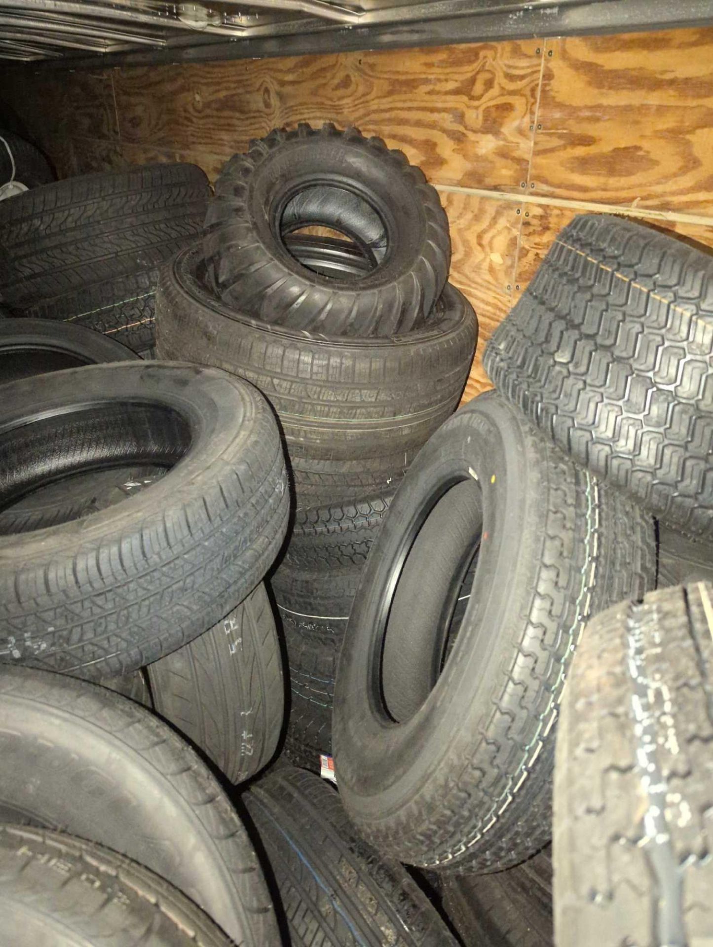 TIRES - Image 14 of 18