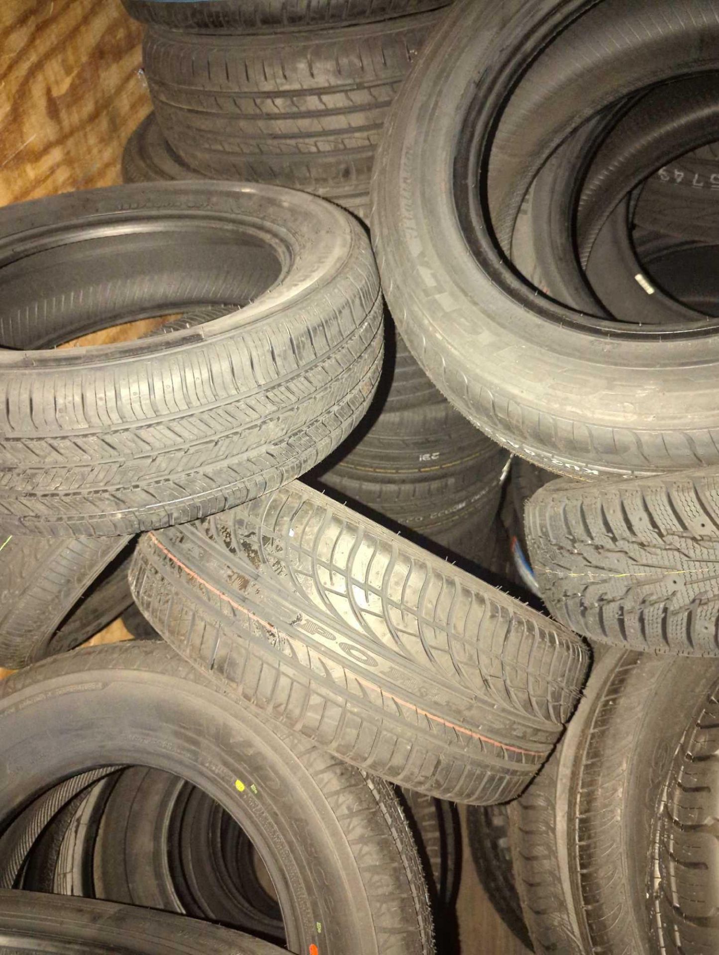 TIRES - Image 16 of 18