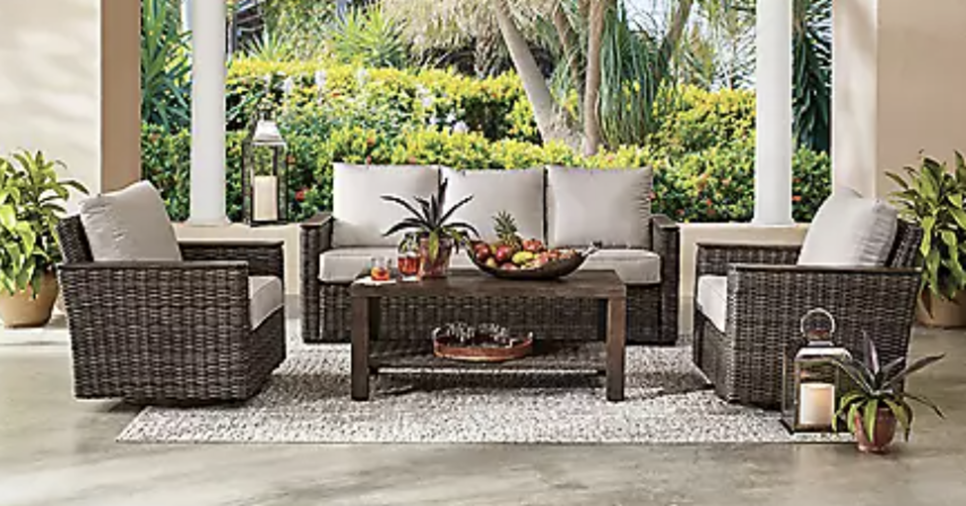 Santa Monica 4 pc seating set