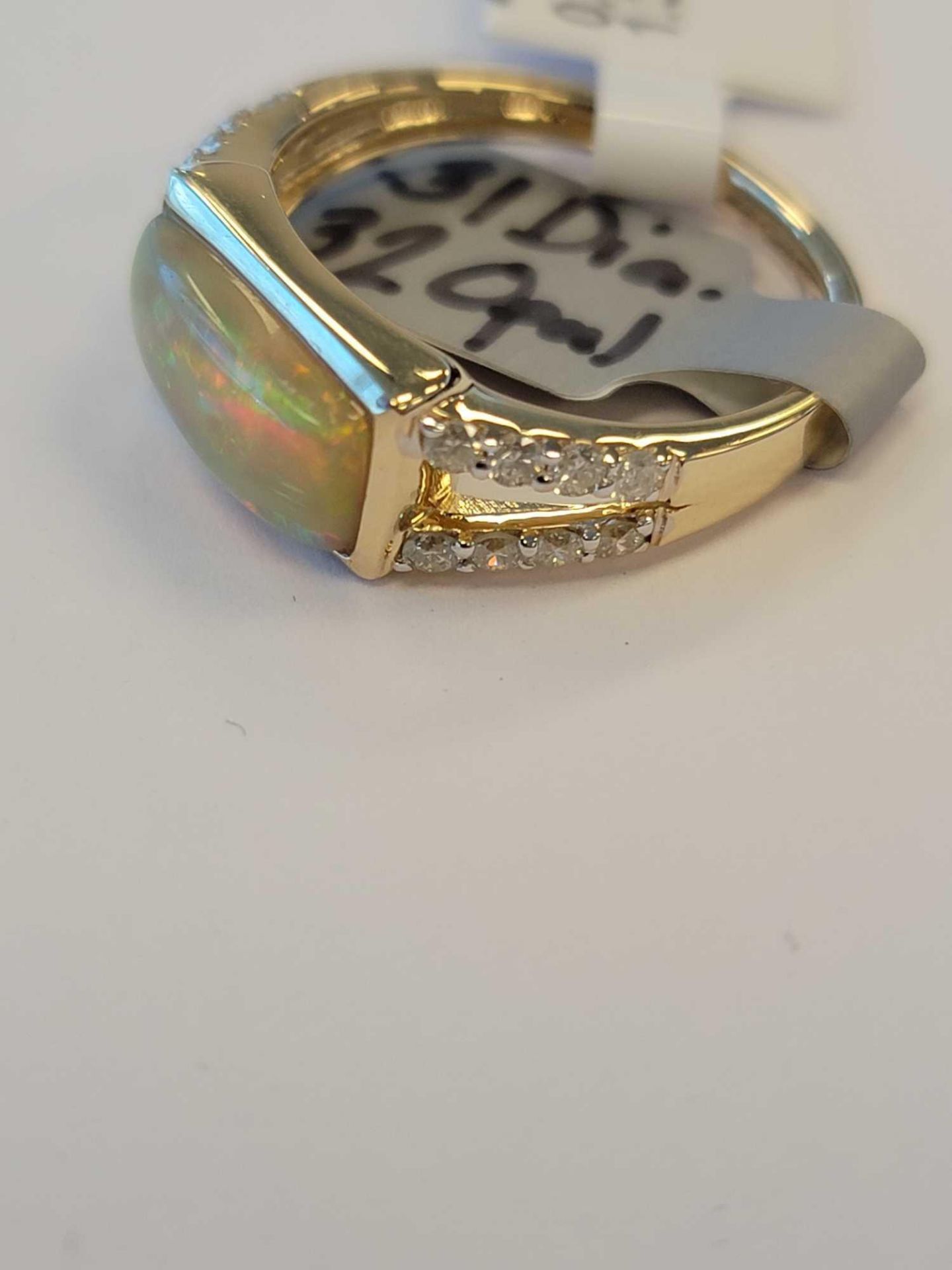 Opal and Diamond ring in 14KT Gold - Image 4 of 4