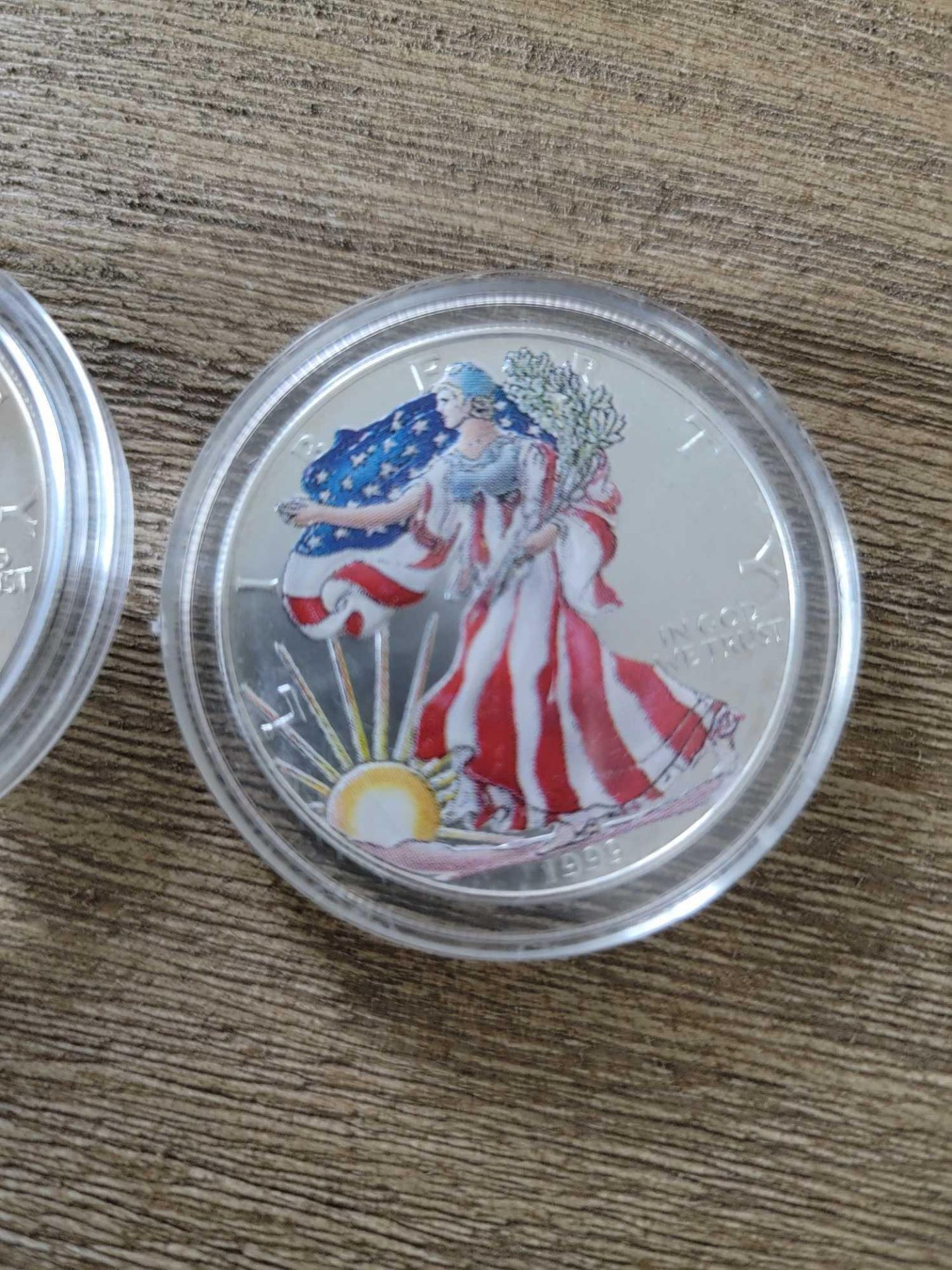 2 1999 Silver Eagle Colored Coins - Image 5 of 8