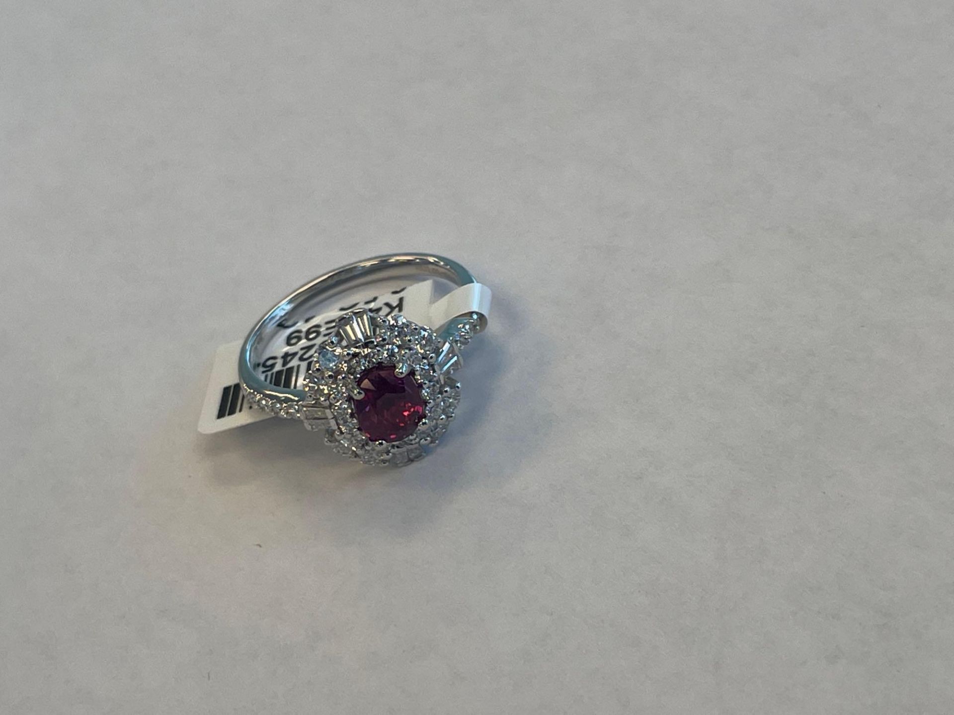 18K White Gold Ruby Corundum Diamond Ring - Image 5 of 9