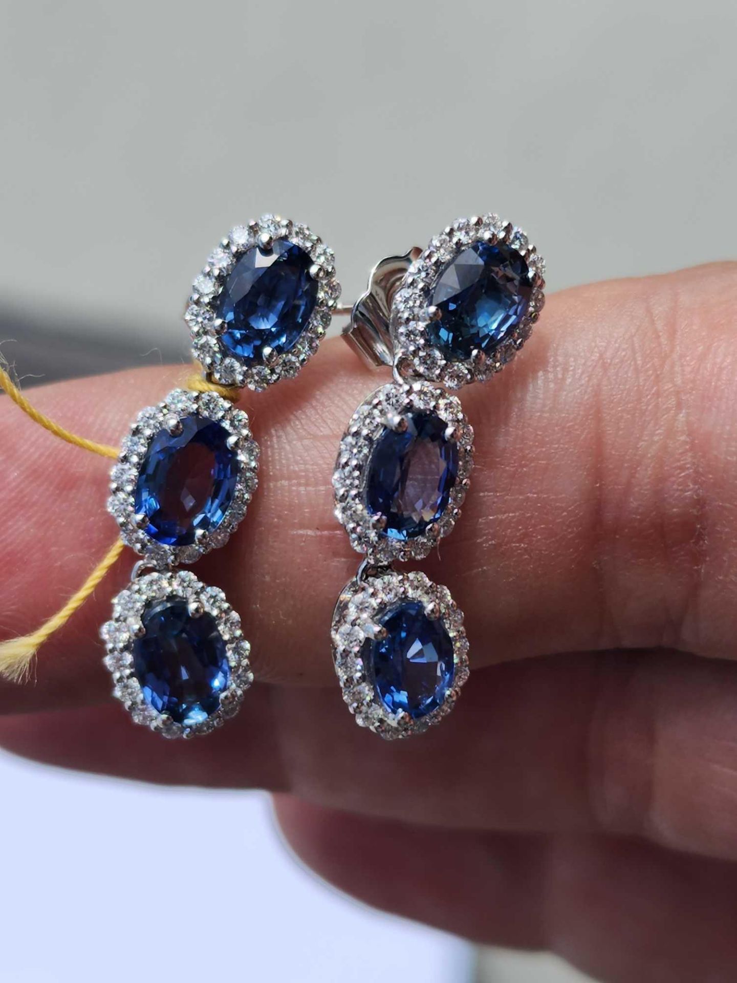14kt White Gold ladies cast & assembled sapphire & diamond dangle earrings - Image 2 of 7