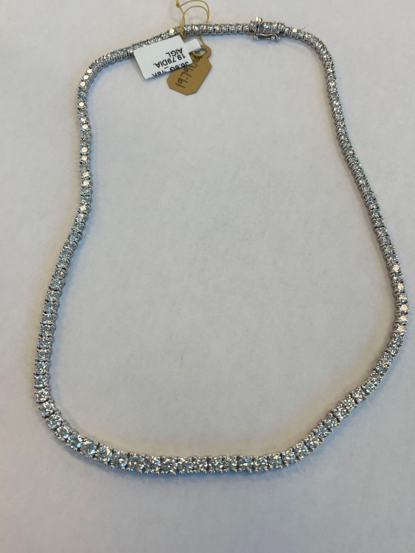 18KT Diamond Necklace 19.79 cts diamond - Image 3 of 7