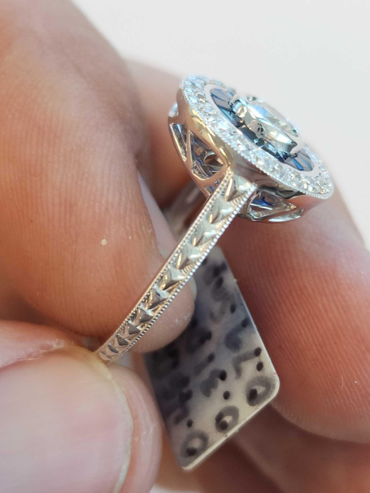 Lady's Diamond & Sapphire Ring, Platinum mounting 24 round brillant cut diamonds - Image 3 of 7