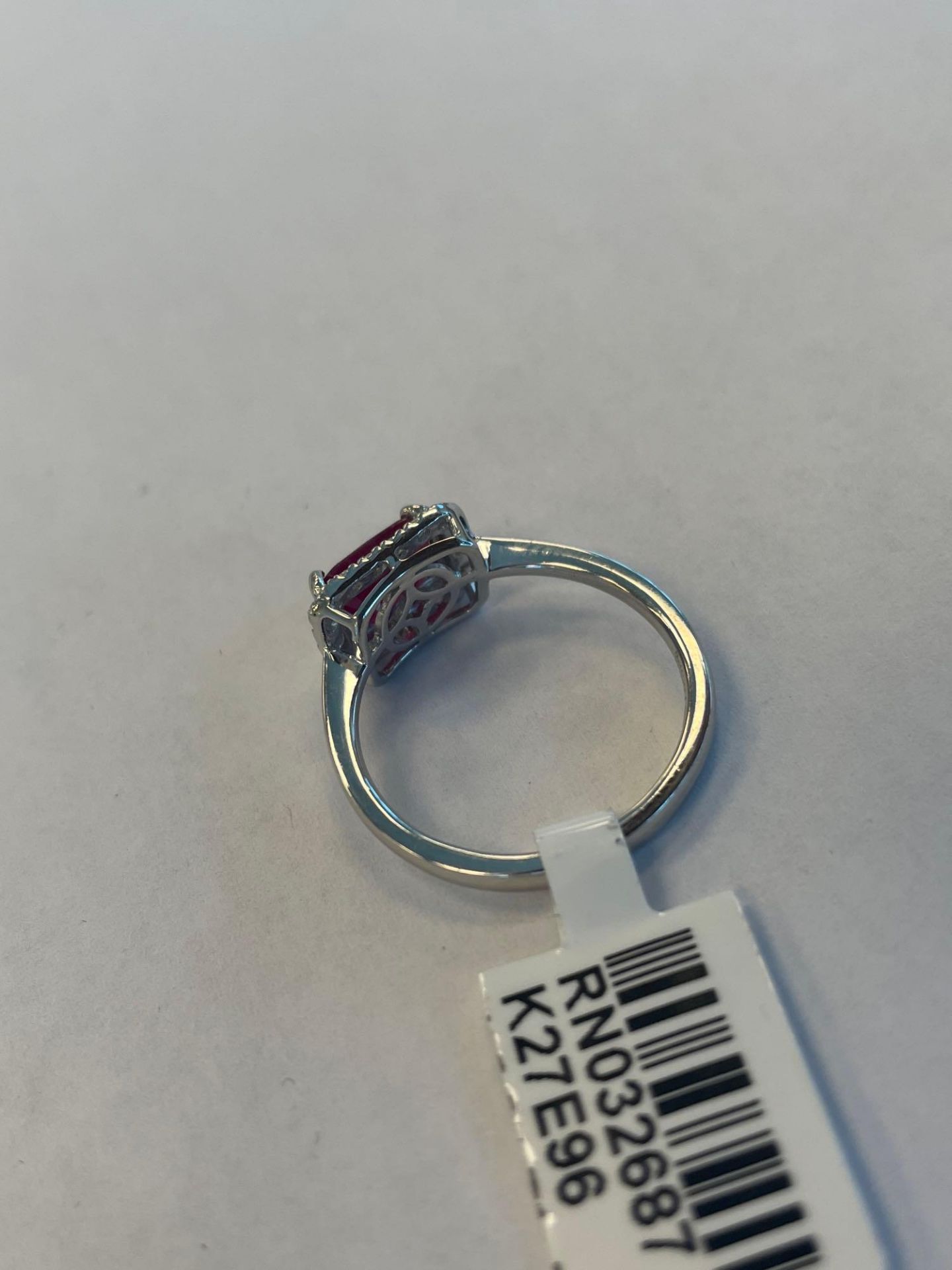 Platinum Burmese Ruby and Diamond Ring - Image 4 of 7