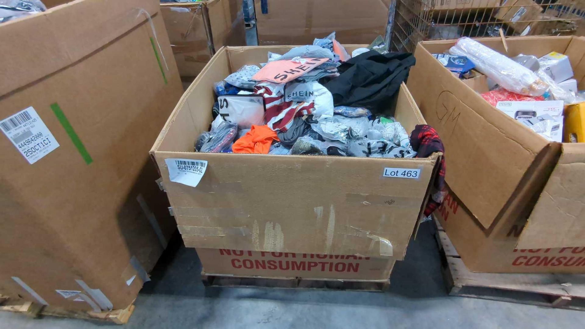 clothing pallet