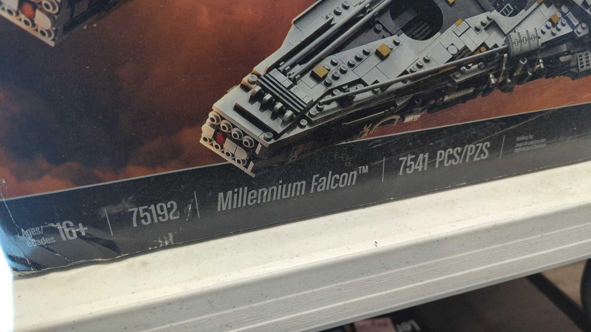 Lego Star Wars Millennium Falcon - Image 2 of 4