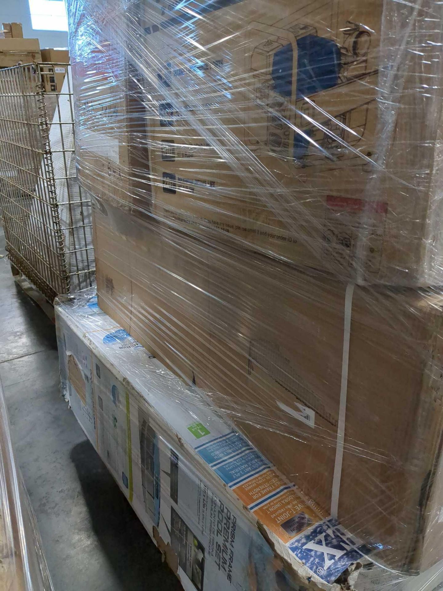 pallet of keter products Intex pool generator Toshiba dehumidifier gaming desk and more - Image 7 of 10