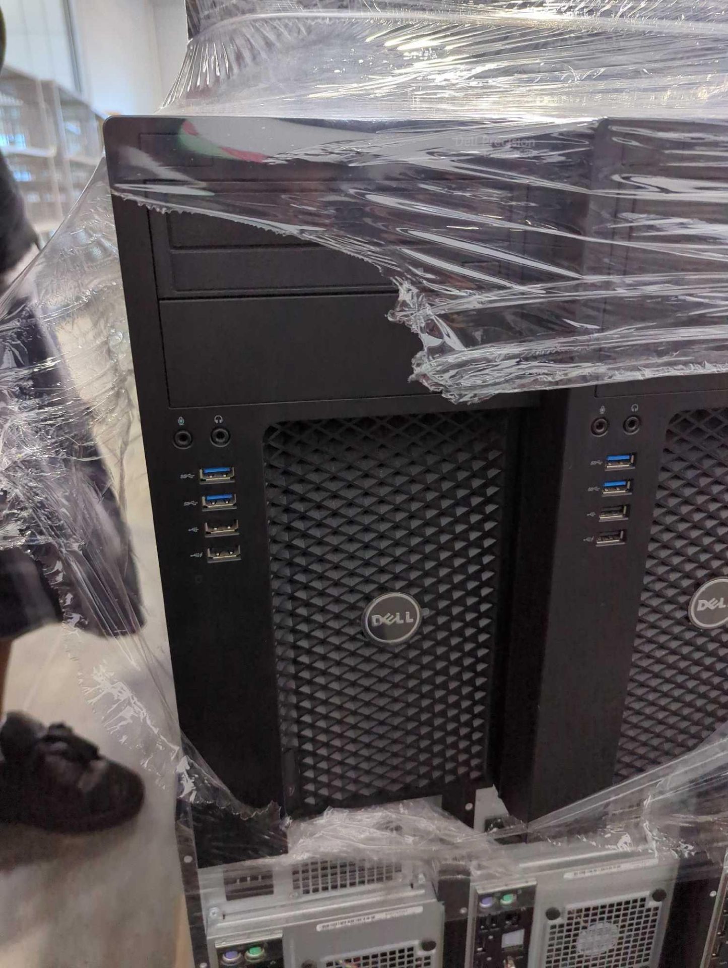 Pallet of Dell Precision Tower 3620 with i7 7th generation processor (missing hard drives) - Image 5 of 6