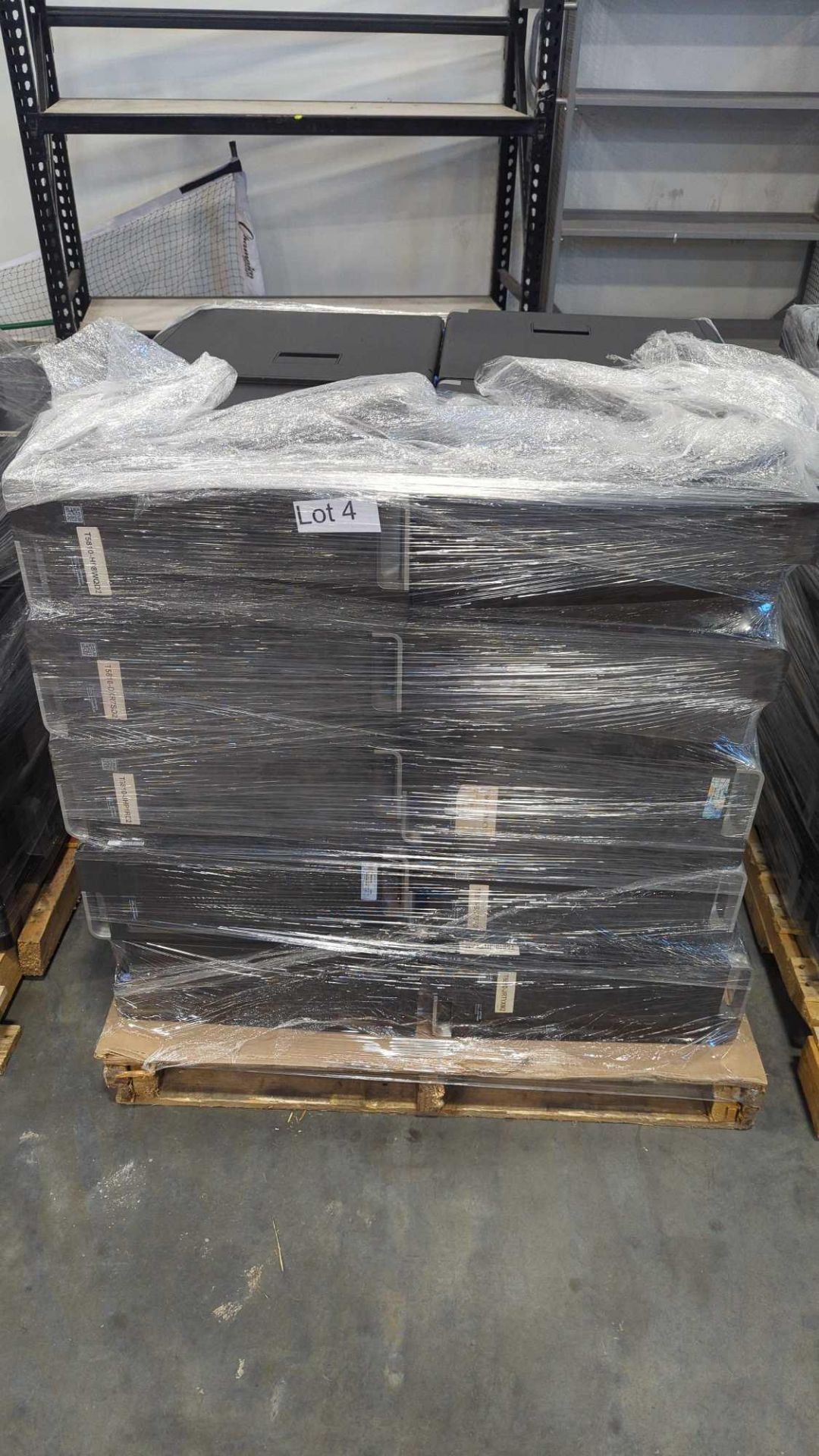 Pallet of Dell precision 5810 with Intel xeon processor) missing HD