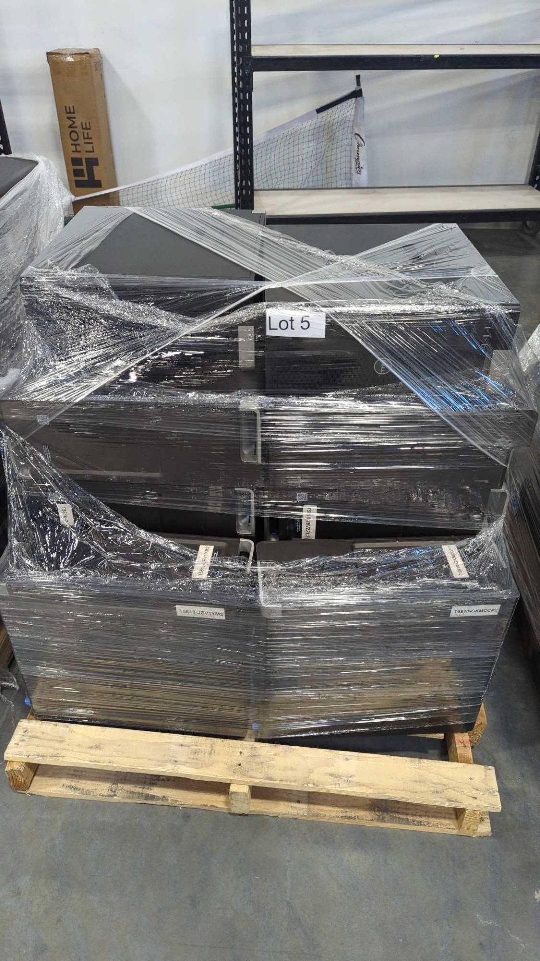 Pallet of Dell precision 5810 with Intel xeon processor) Missing HD