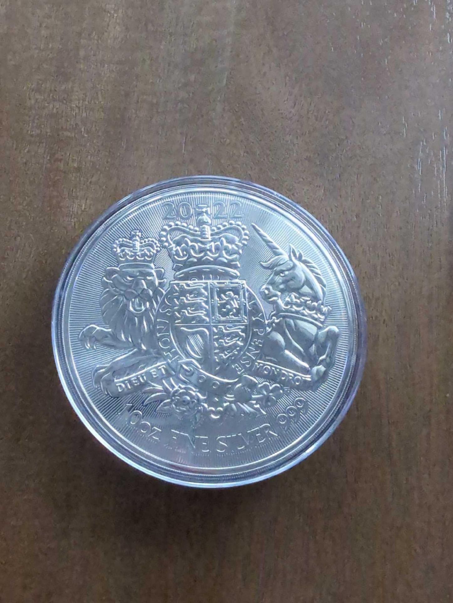 10 oz British Silver Royal Arms Coin