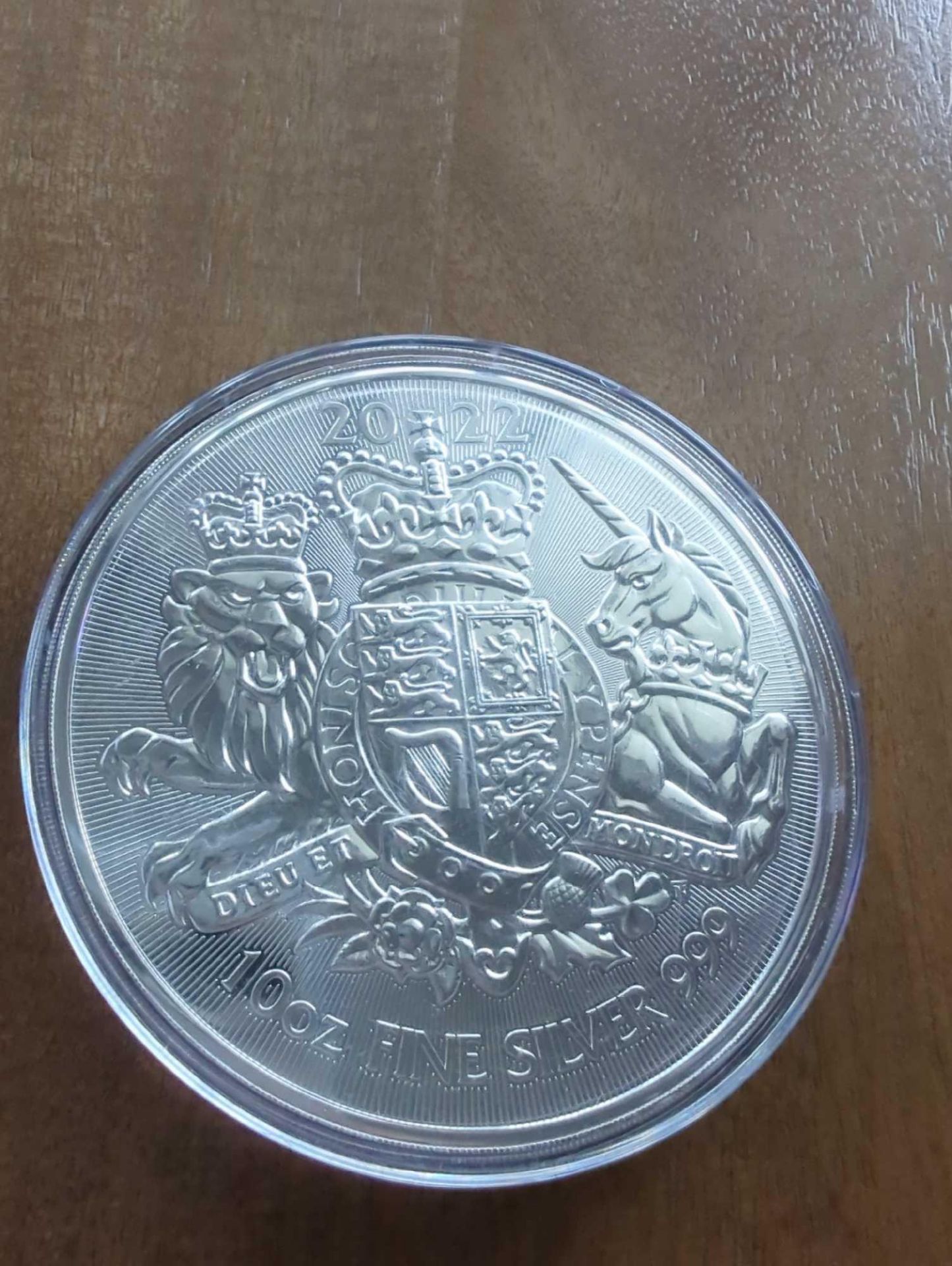 10 oz British Silver Royal Arms Coin - Image 2 of 5