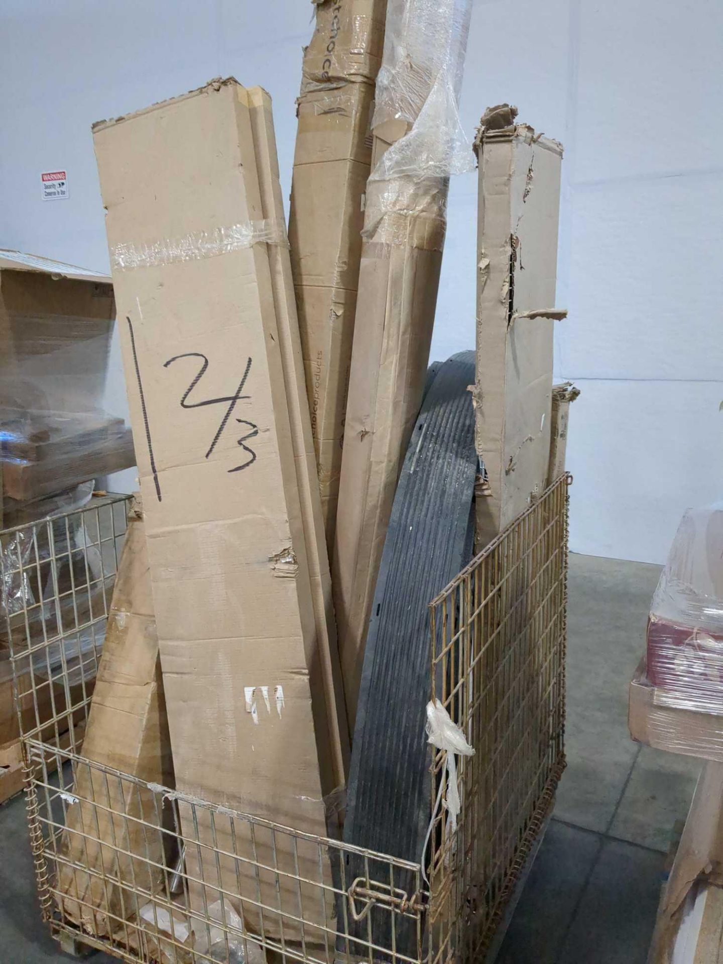 (3) pallets of misc.