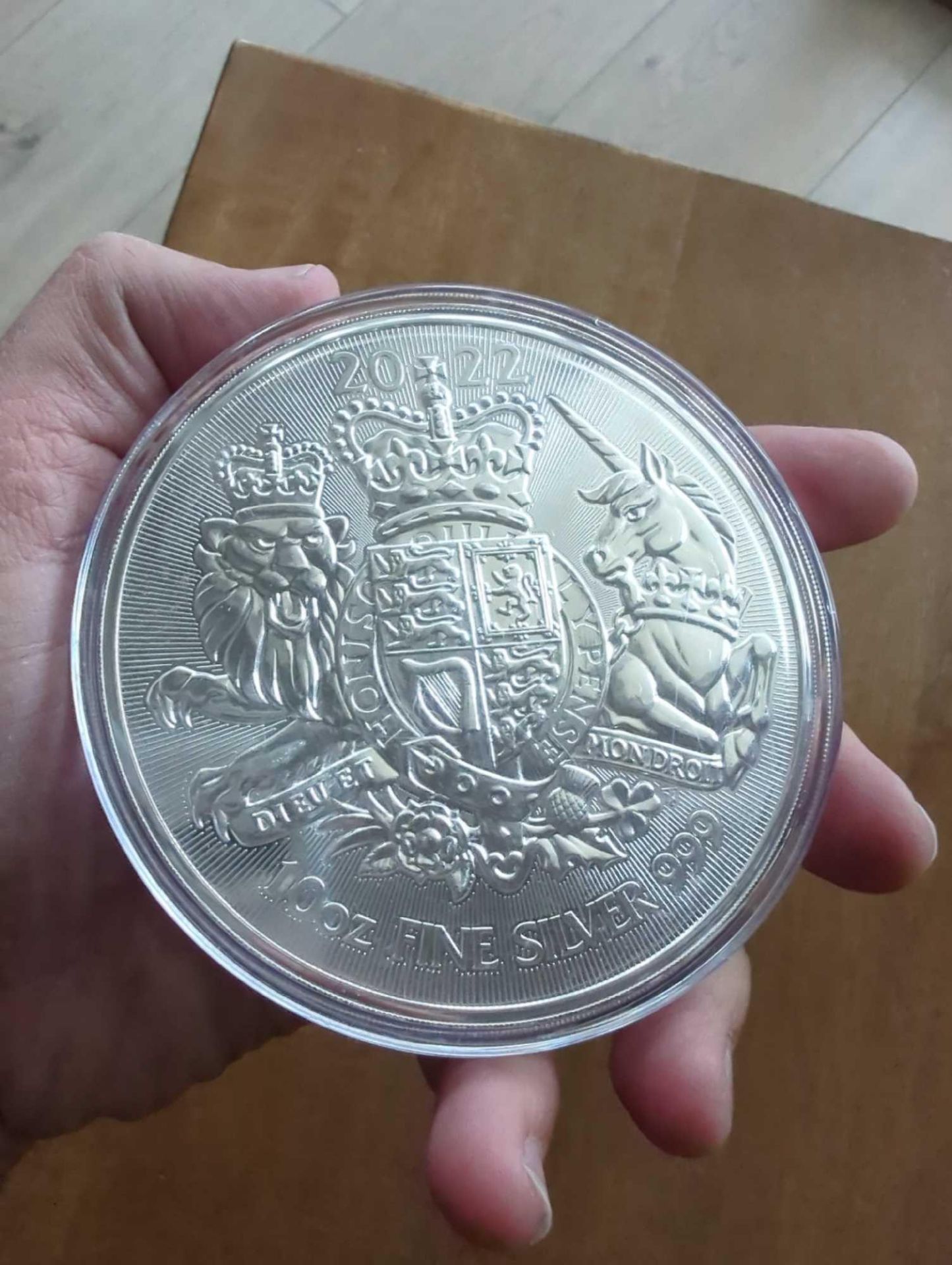 10 oz British Silver Royal Arms Coin - Image 5 of 5