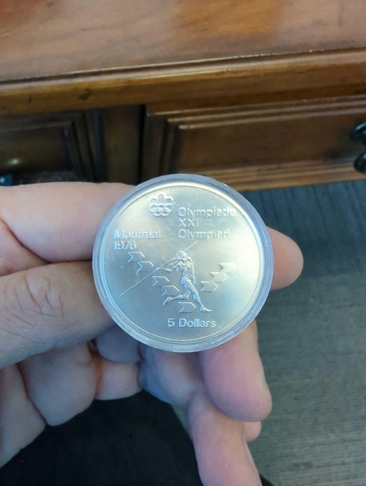 2 1975 Queen Elizabeth Olympics Silver 5 dollar coins - Image 4 of 4