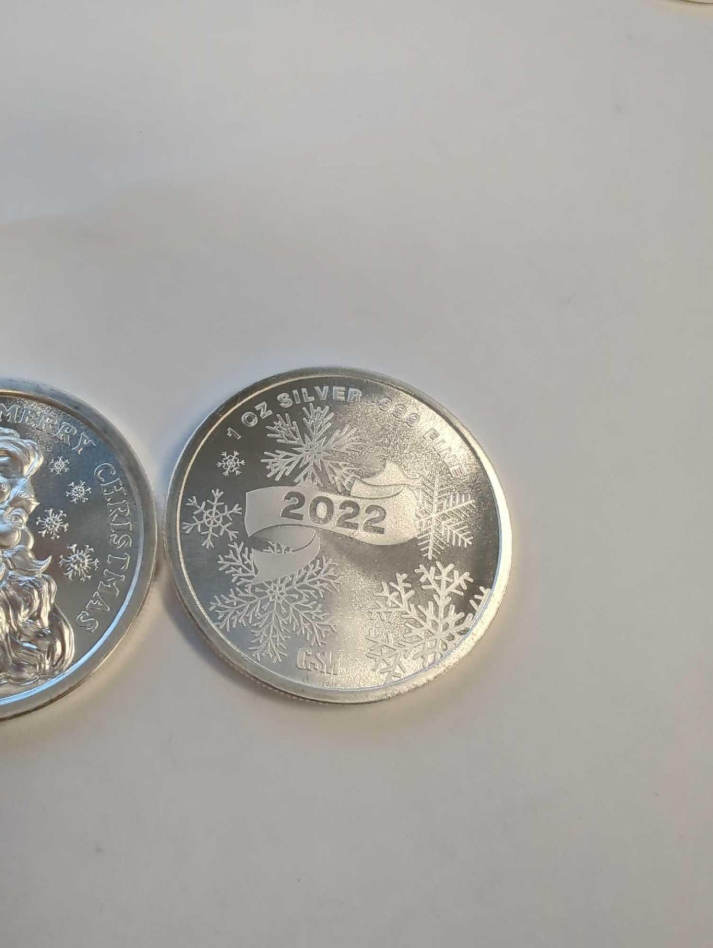2 2022 merry Christmas silver coins - Image 3 of 3