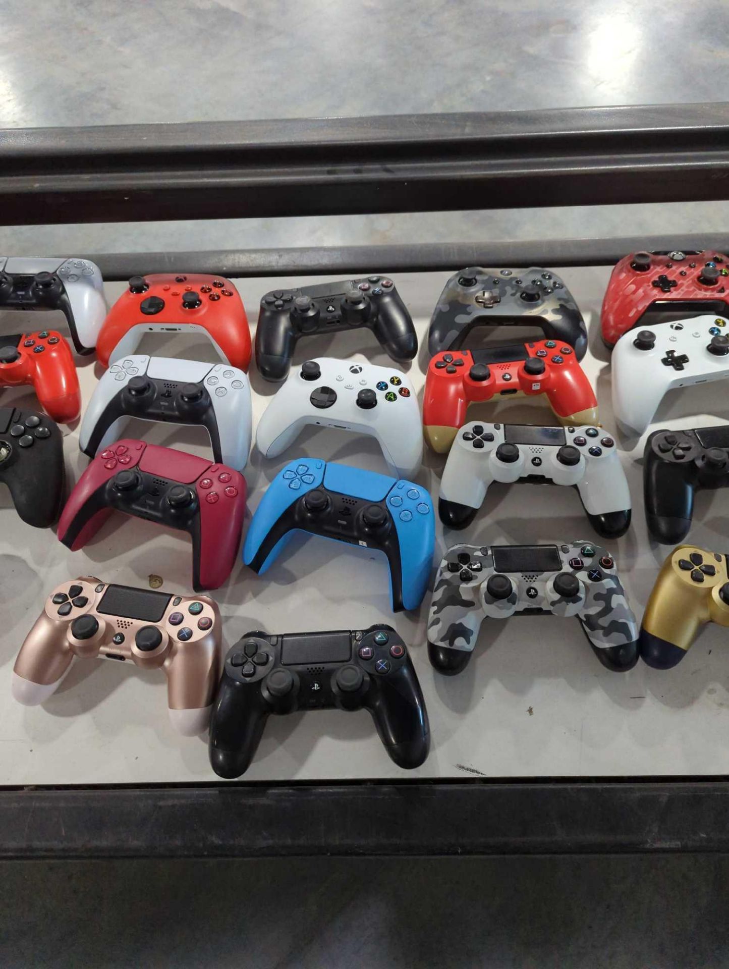 Gaming consoles, games and controllers - Image 12 of 14