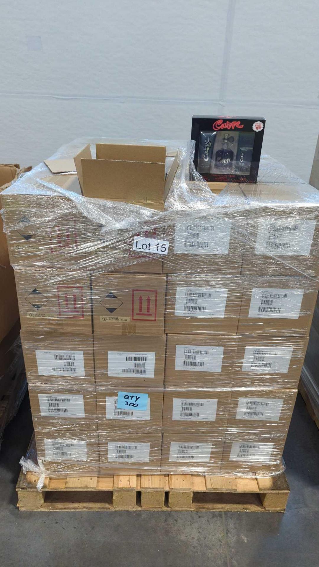 (1) pallet - multiple boxes of curve fragrance