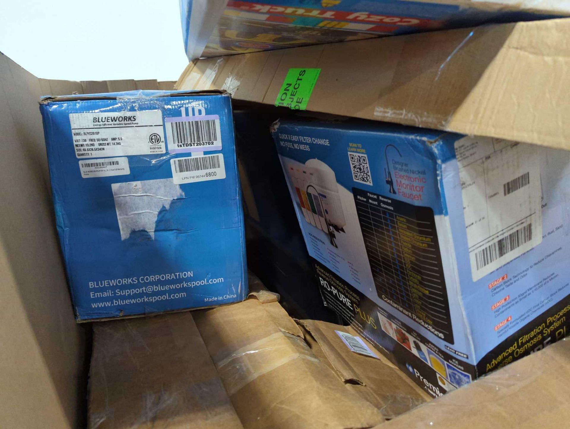 (2) pallets of Amazon returns - Image 5 of 10