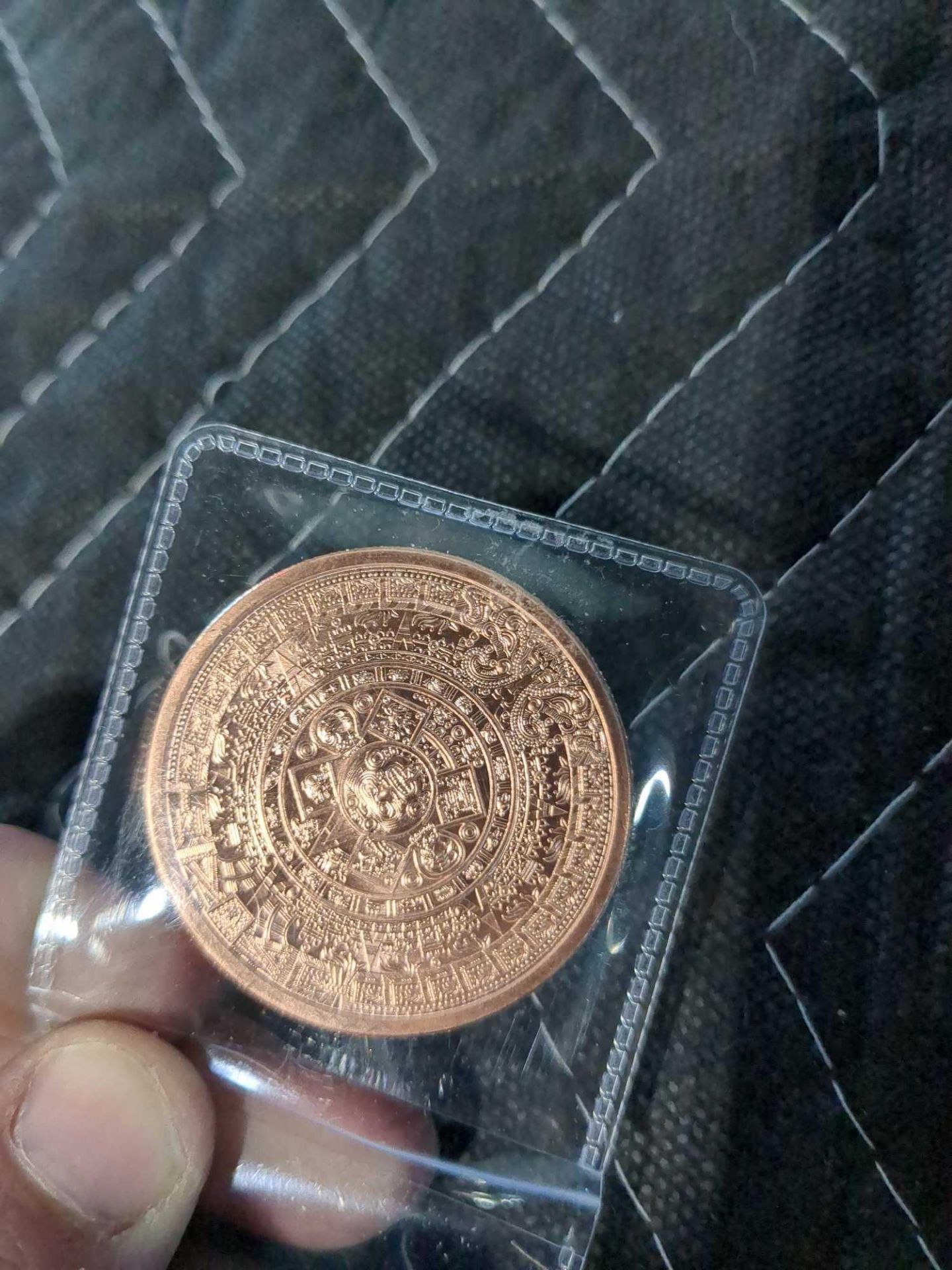 Copper & Silver Aztec Type Coins - Image 3 of 5