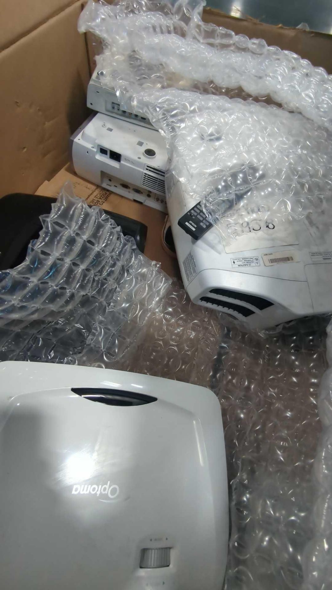 GL- Home Video Projectors (used, customer returns) - Image 4 of 5