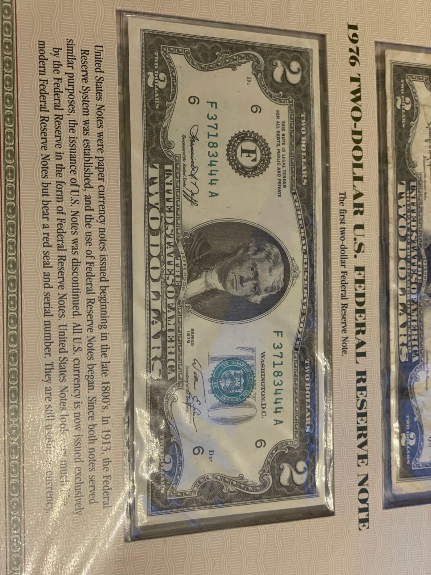 $2 Notes Folio Banknote Set "Red & Green Seals", uncut sheet - Image 3 of 8