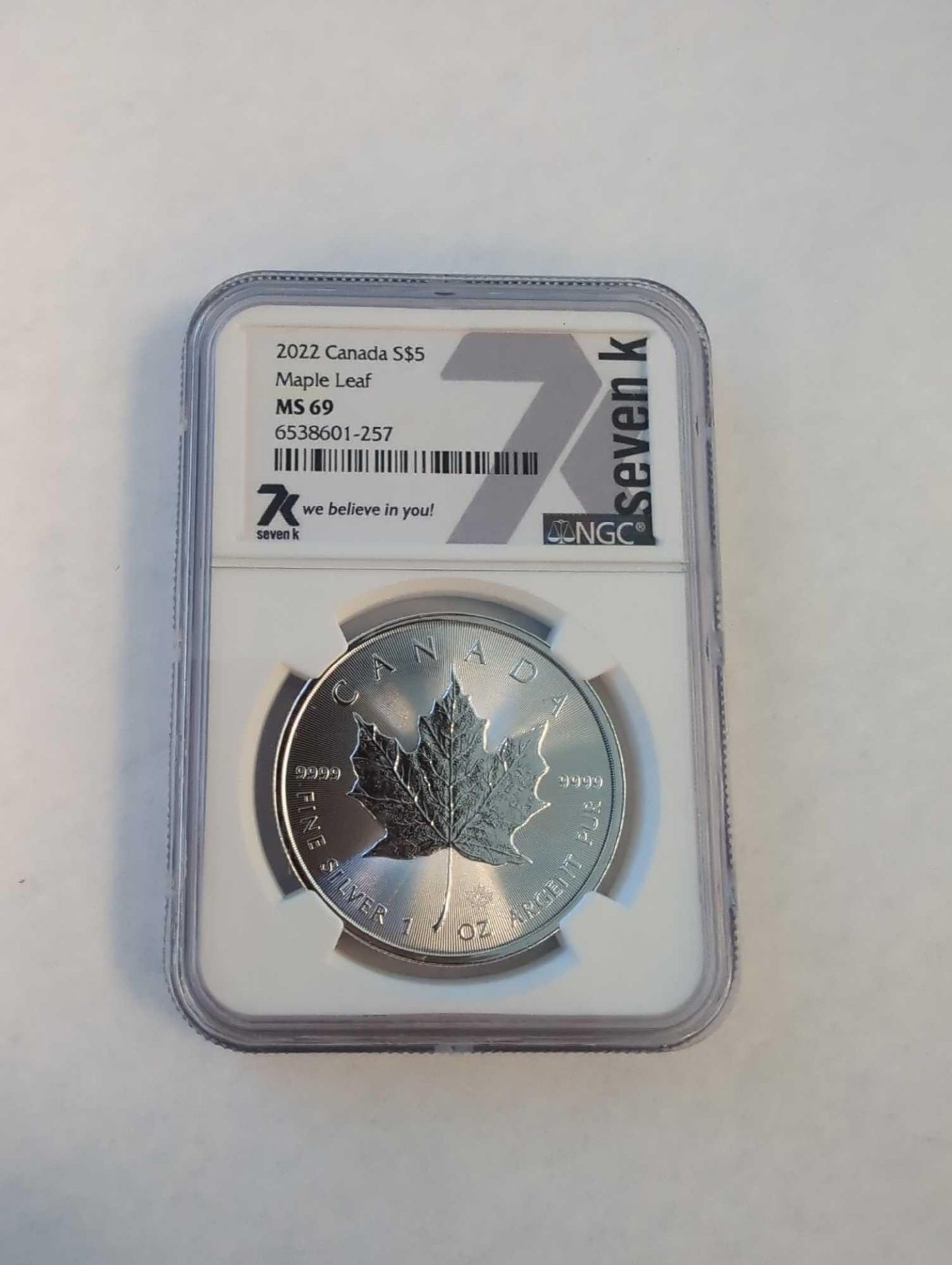 2022 graded maple leaf coin