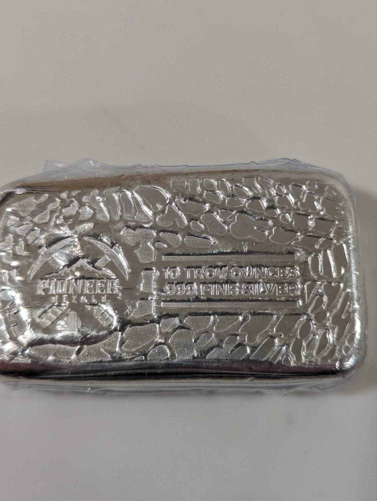 10 oz silver bar pioneer metal - Image 2 of 2