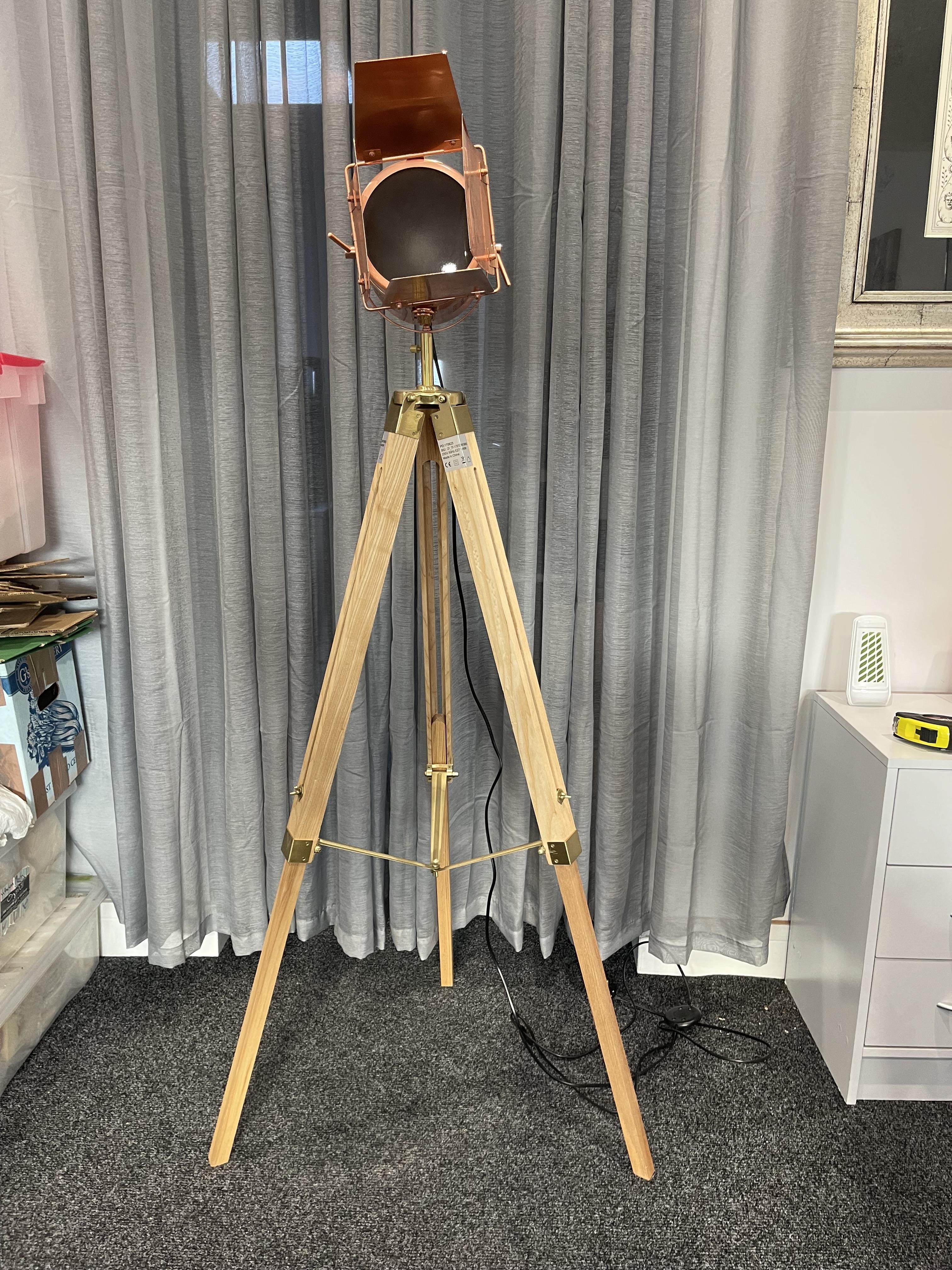 Reproduction Tripod Lamp in working order