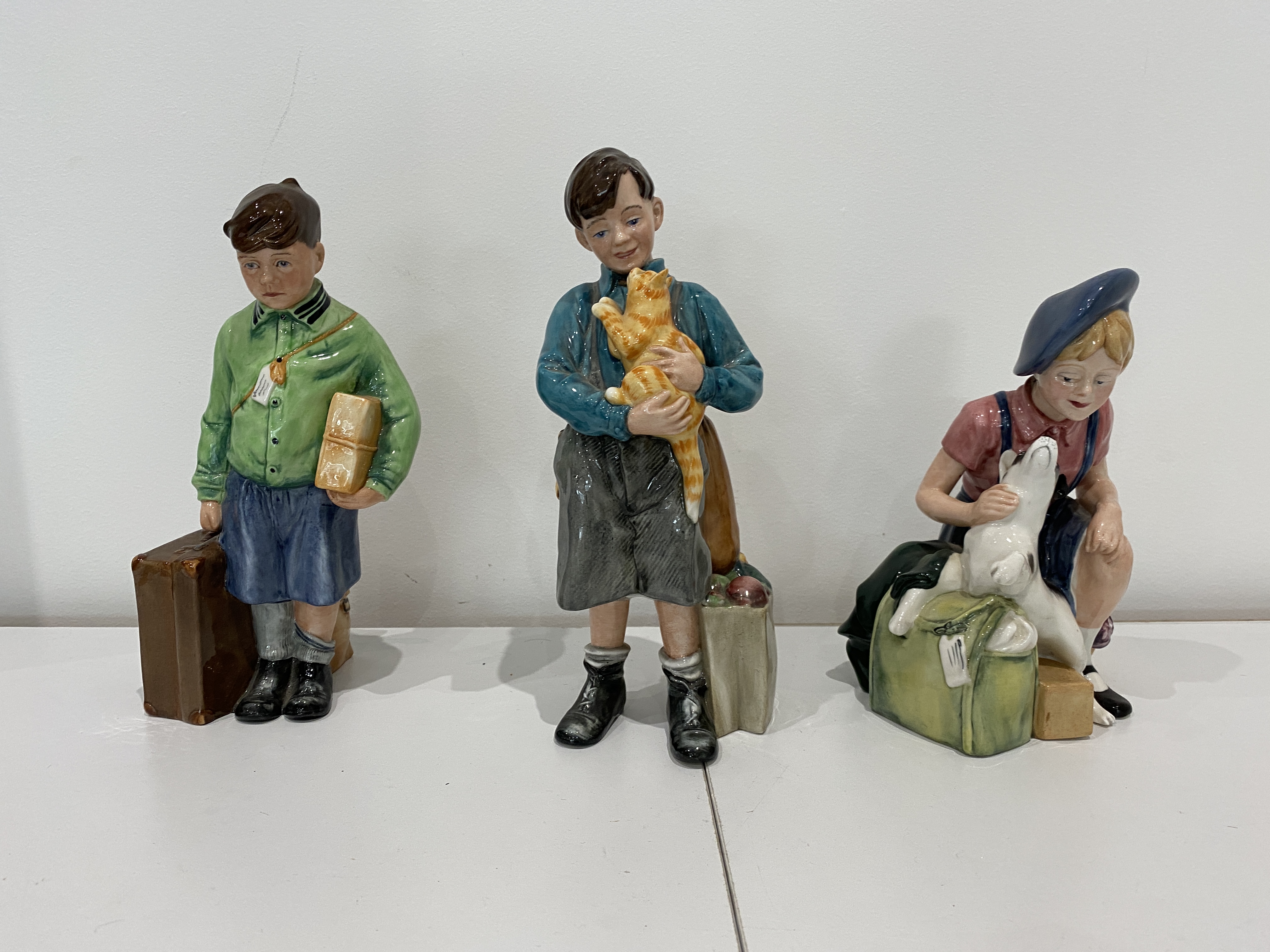 Royal Doulton - The Boy Evacuee, Welcome Home, The - Image 5 of 9