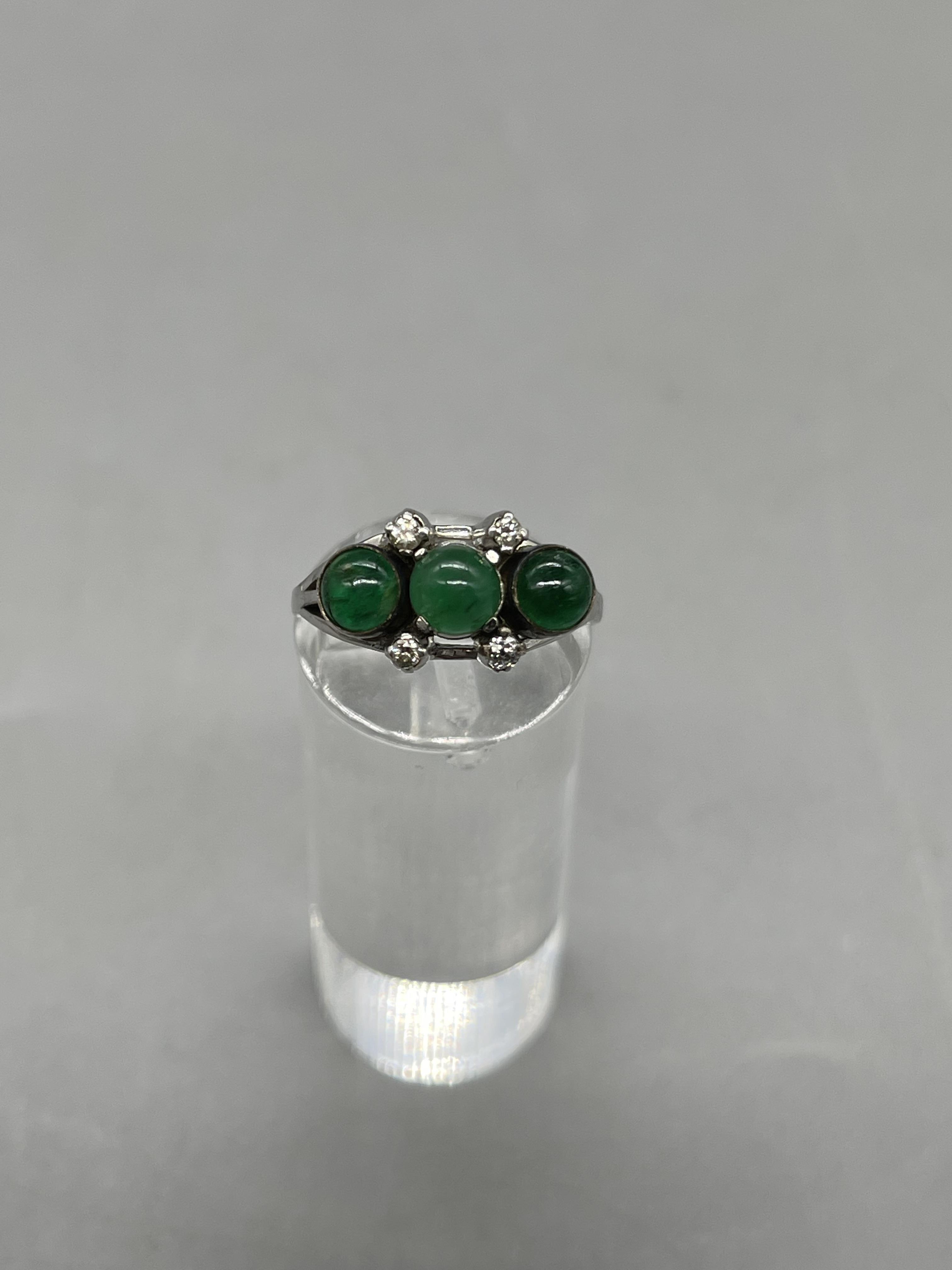 Unhallmarked 9ct White Gold, Green Gemstone Ring, - Image 7 of 9