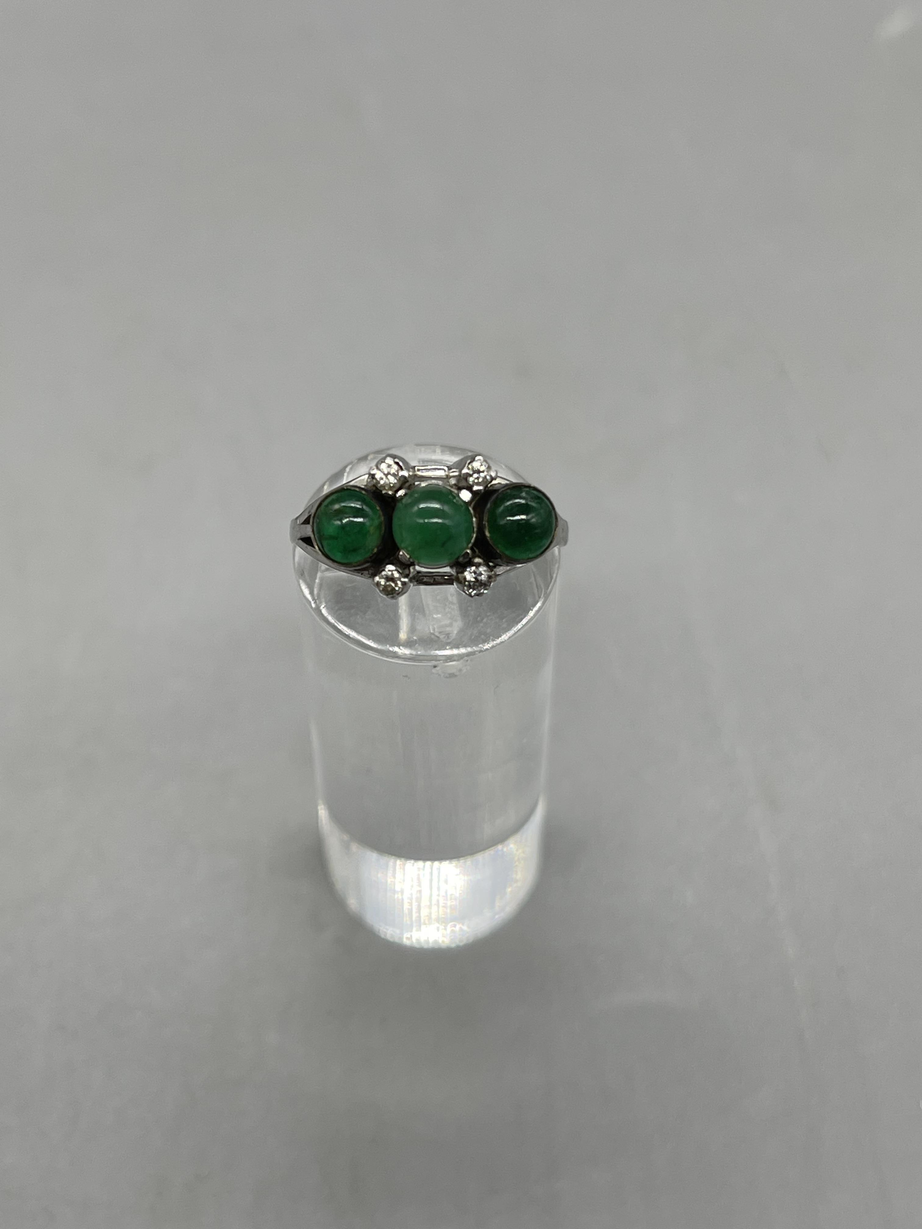 Unhallmarked 9ct White Gold, Green Gemstone Ring,