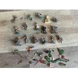 Quantity of toy soldiers and other