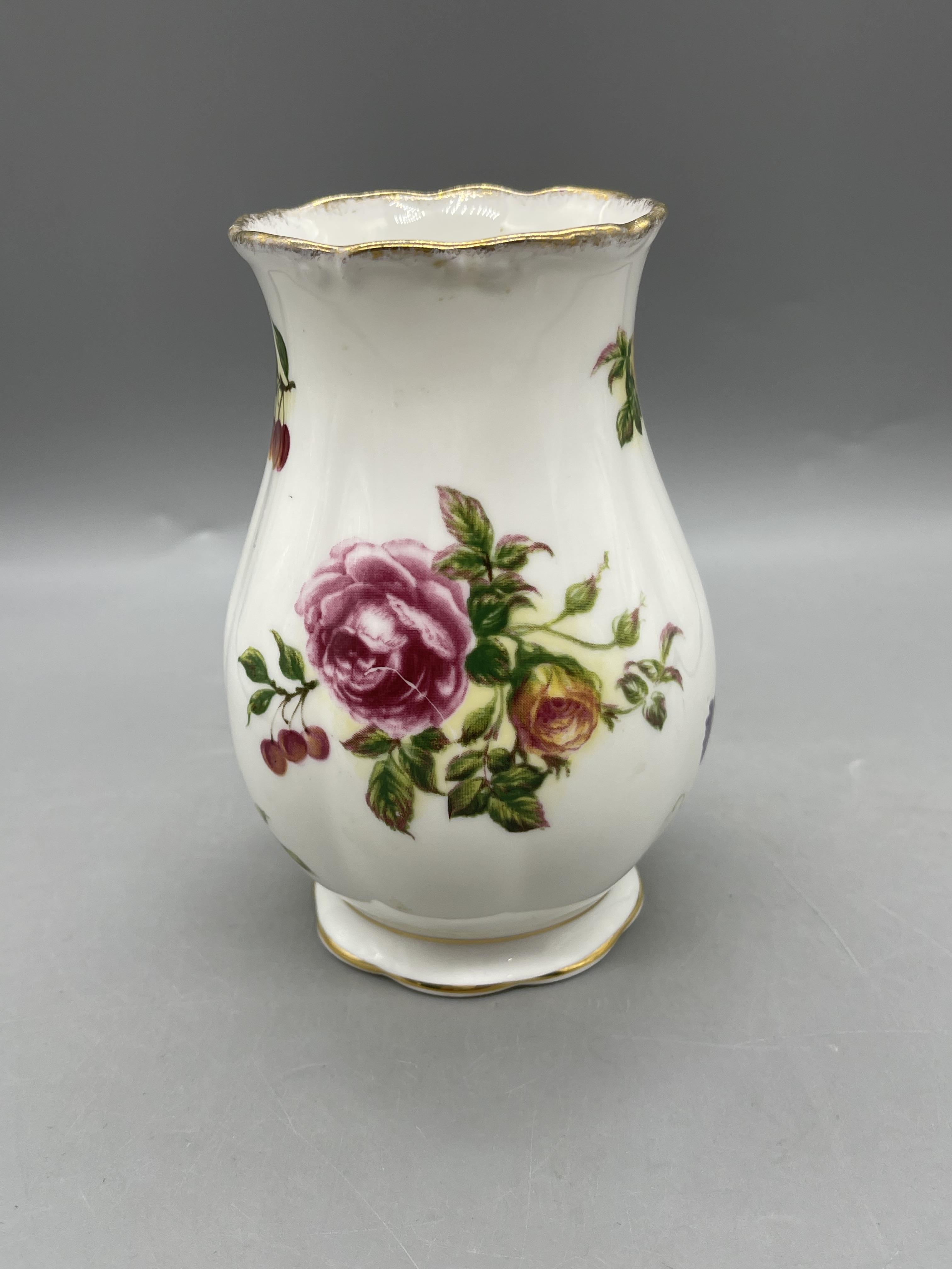 Royal Albert - Old Country Roses Ginger Jar, and R - Image 12 of 15