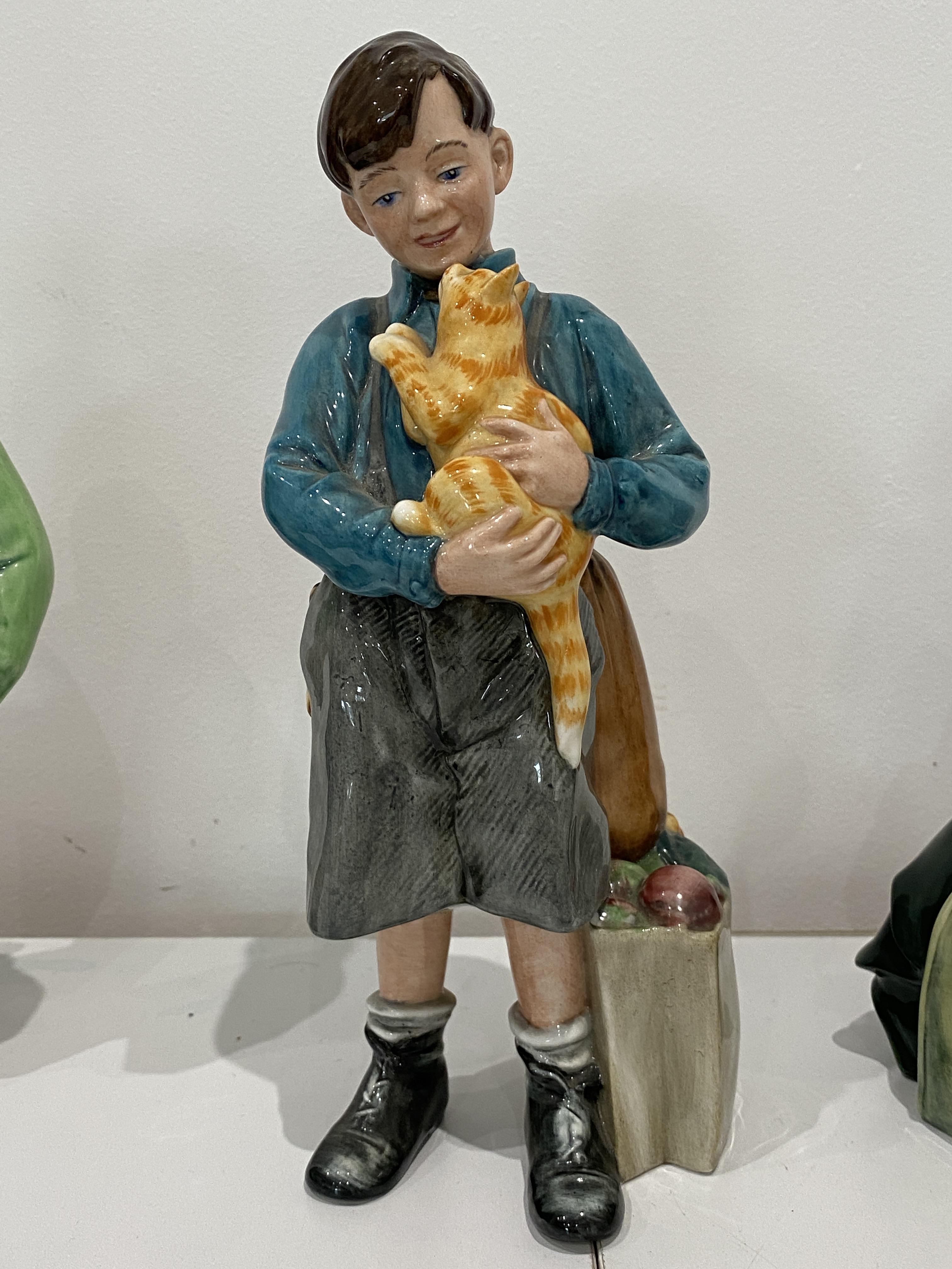 Royal Doulton - The Boy Evacuee, Welcome Home, The - Image 7 of 9