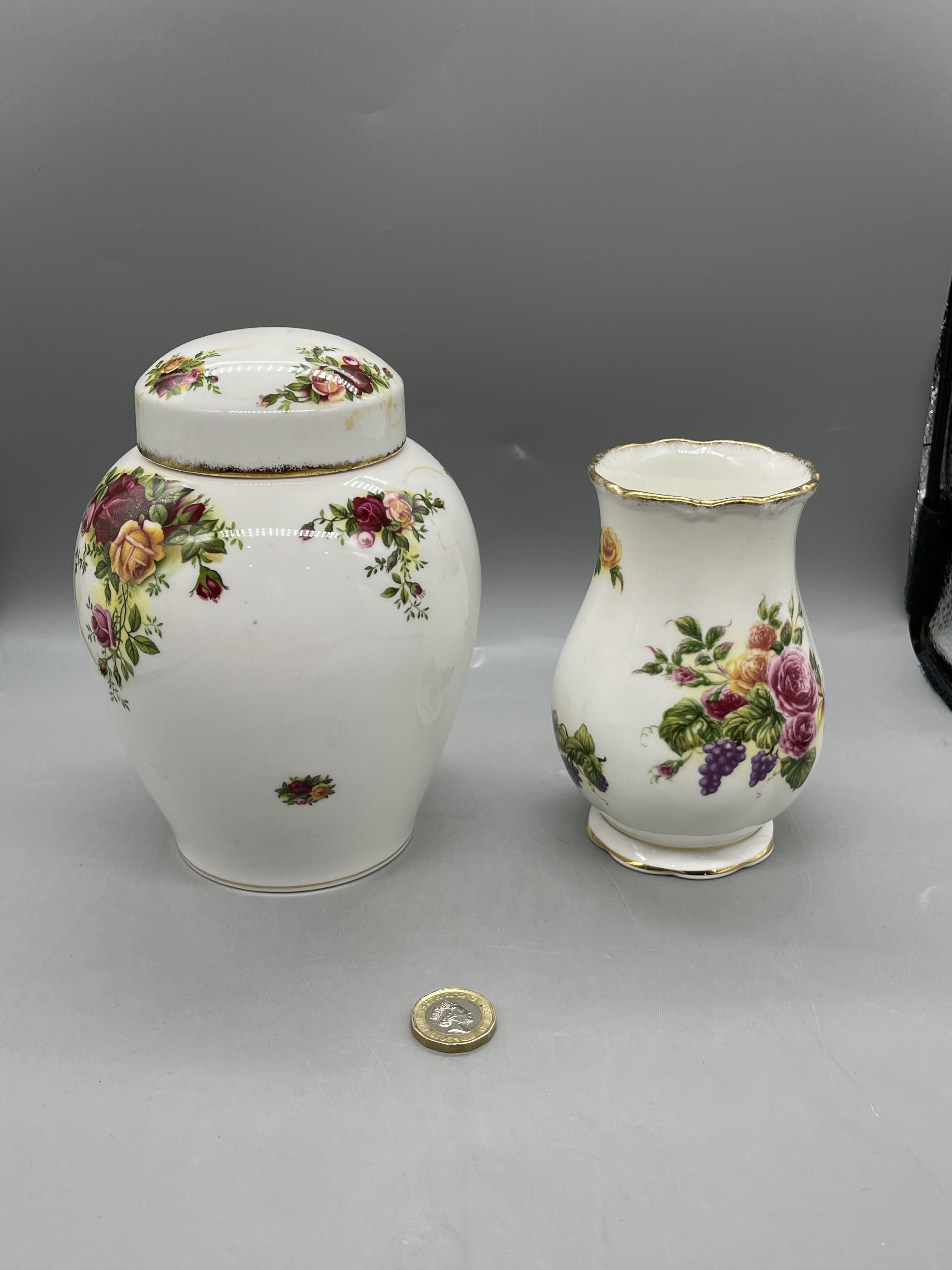 Royal Albert - Old Country Roses Ginger Jar, and R