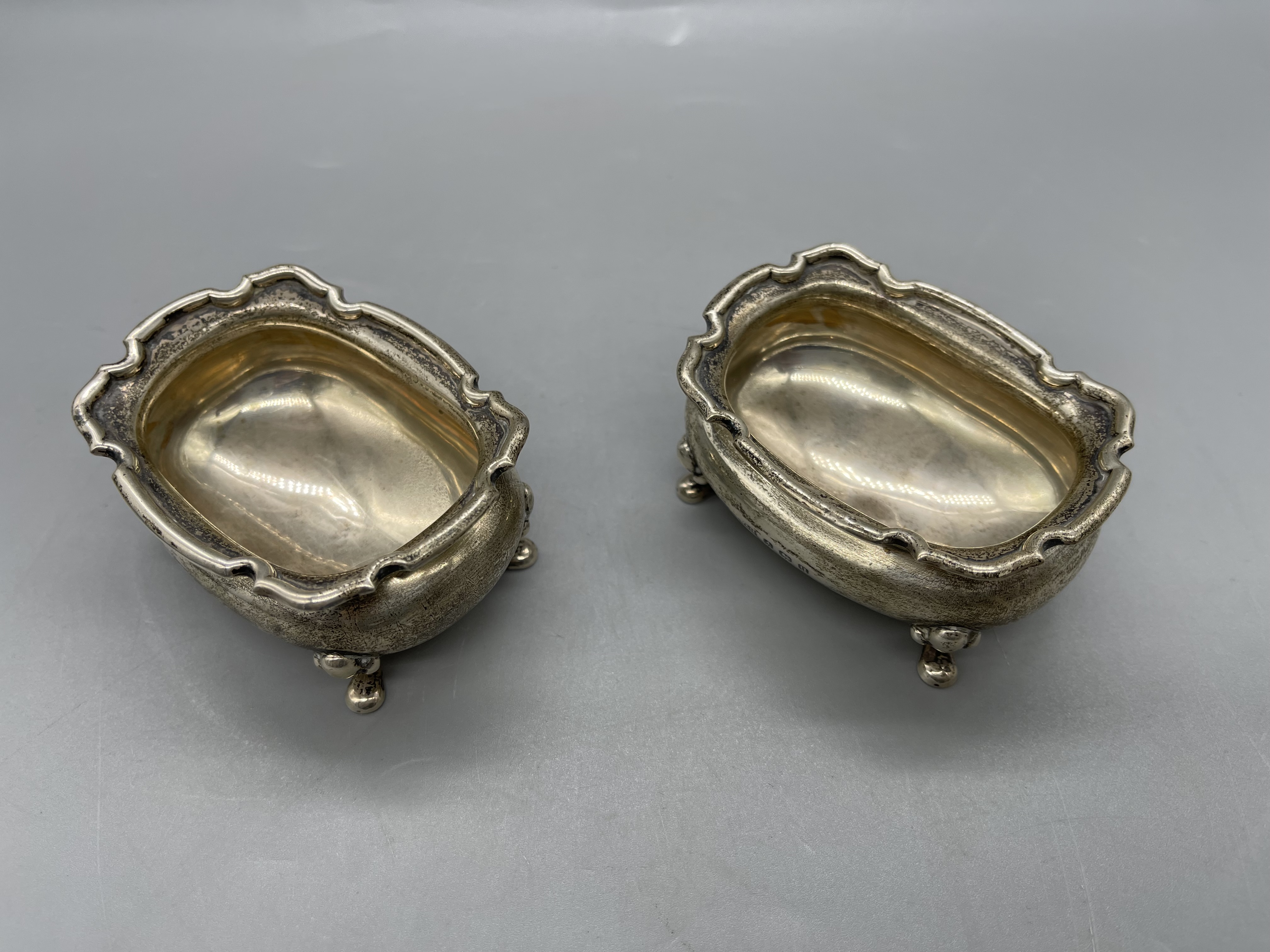 Pair of Solid Silver Hallmarked Mustard Pots. Tota - Image 4 of 7