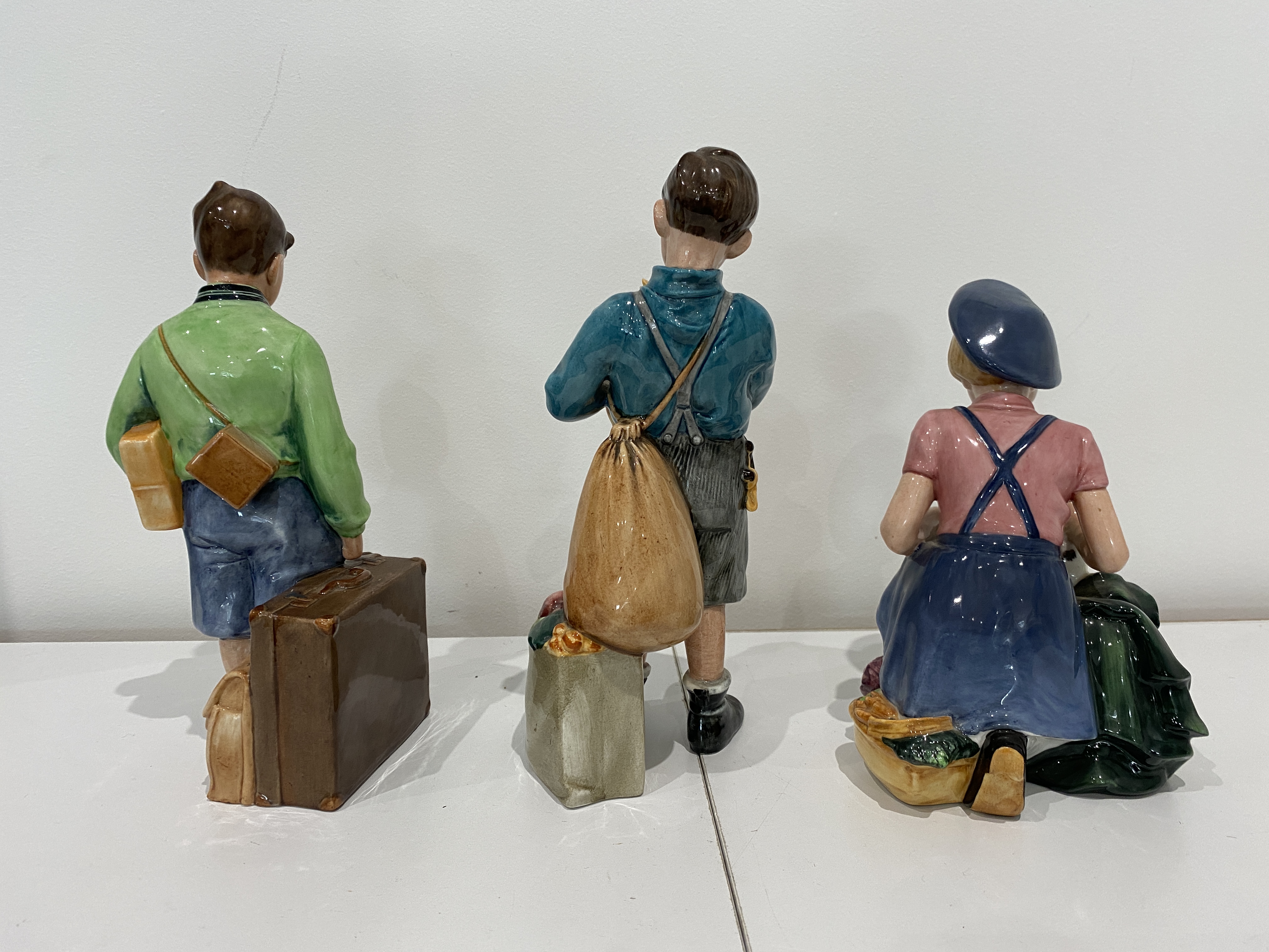 Royal Doulton - The Boy Evacuee, Welcome Home, The - Image 3 of 9