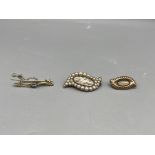 Three 9ct Gold Antique Brooches to include 0.25ct