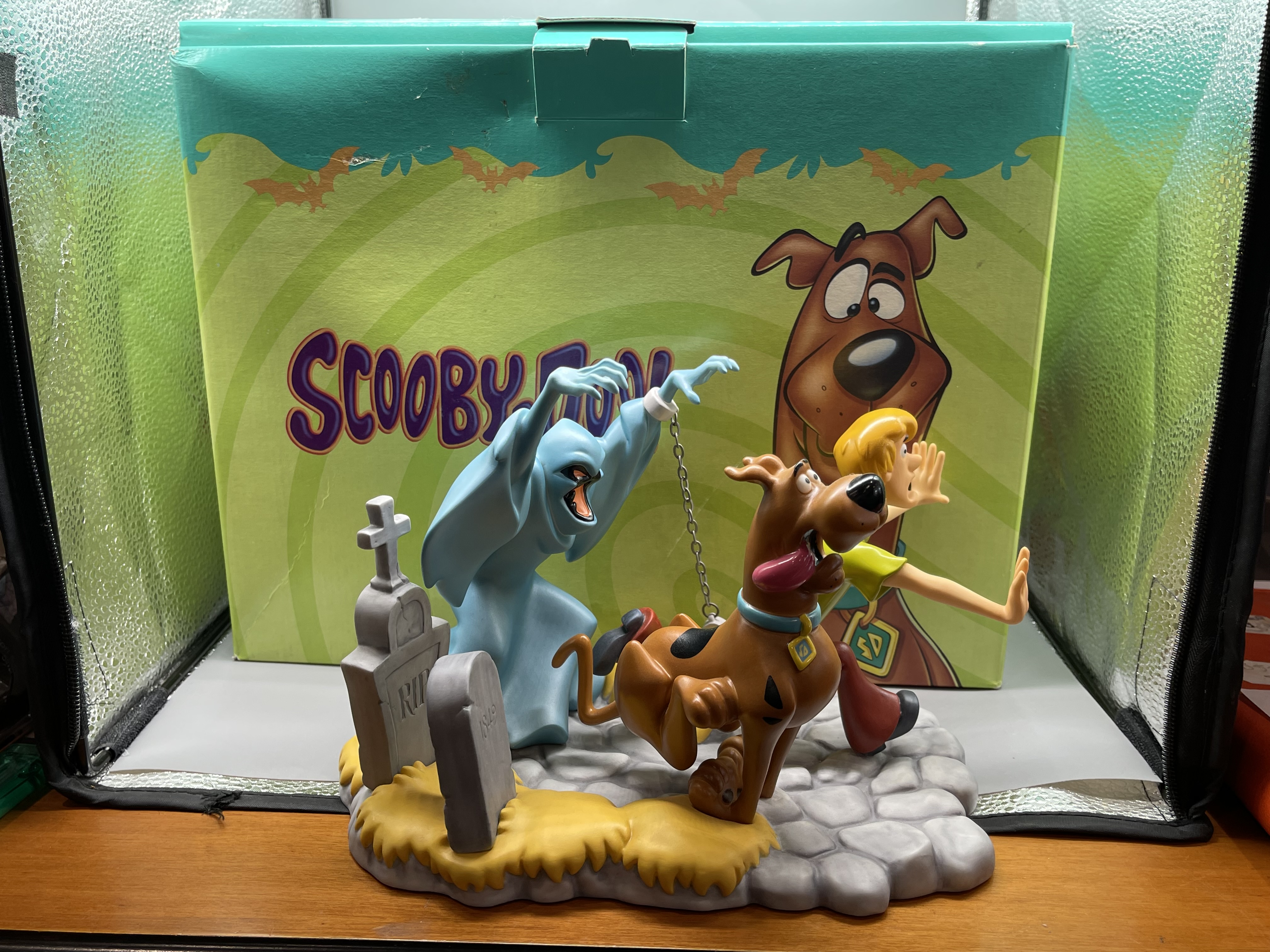 Boxed Wedgewood - Scooby-Doo! - Let's get outta he - Image 17 of 17