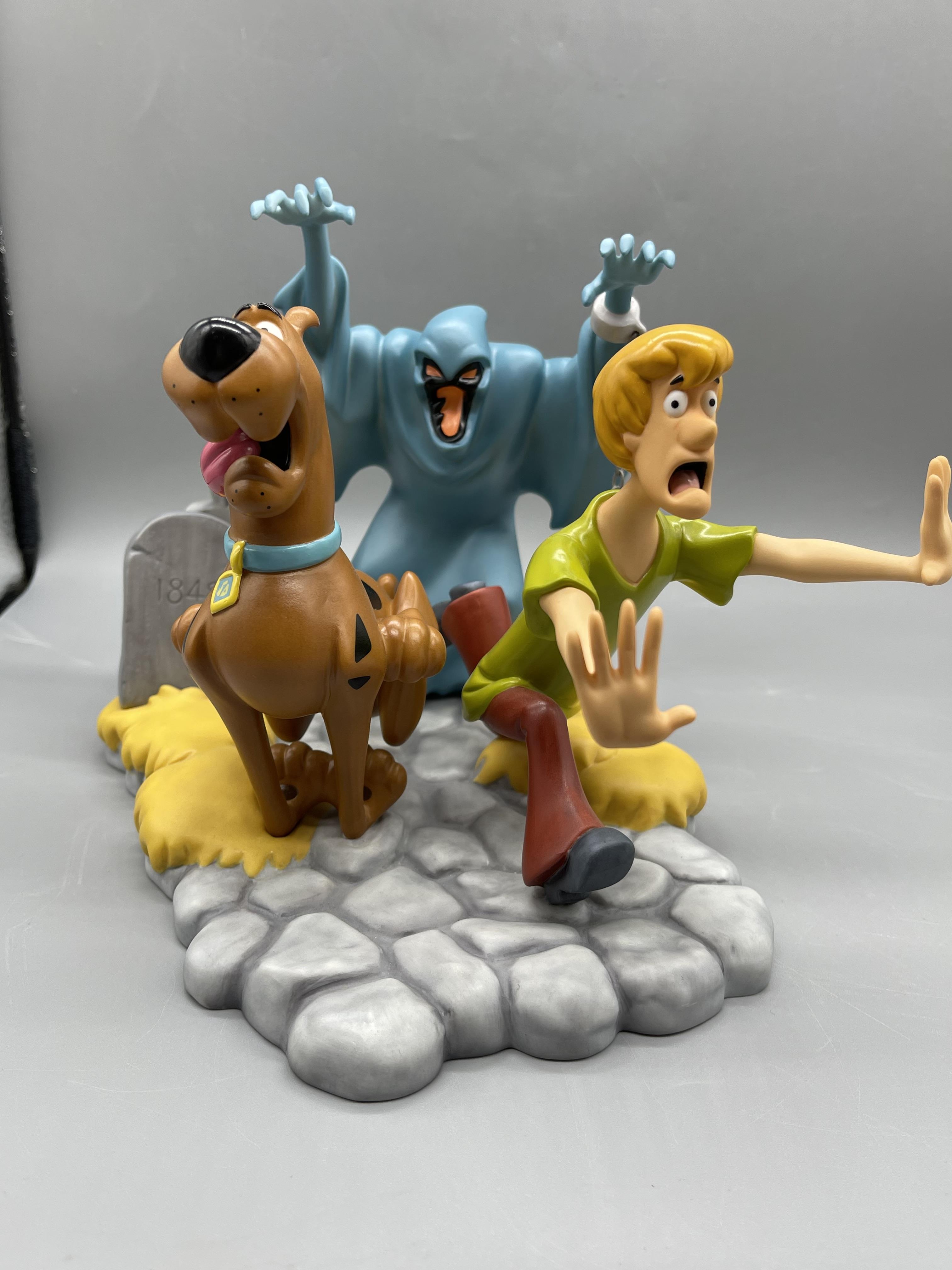 Boxed Wedgewood - Scooby-Doo! - Let's get outta he - Image 13 of 17