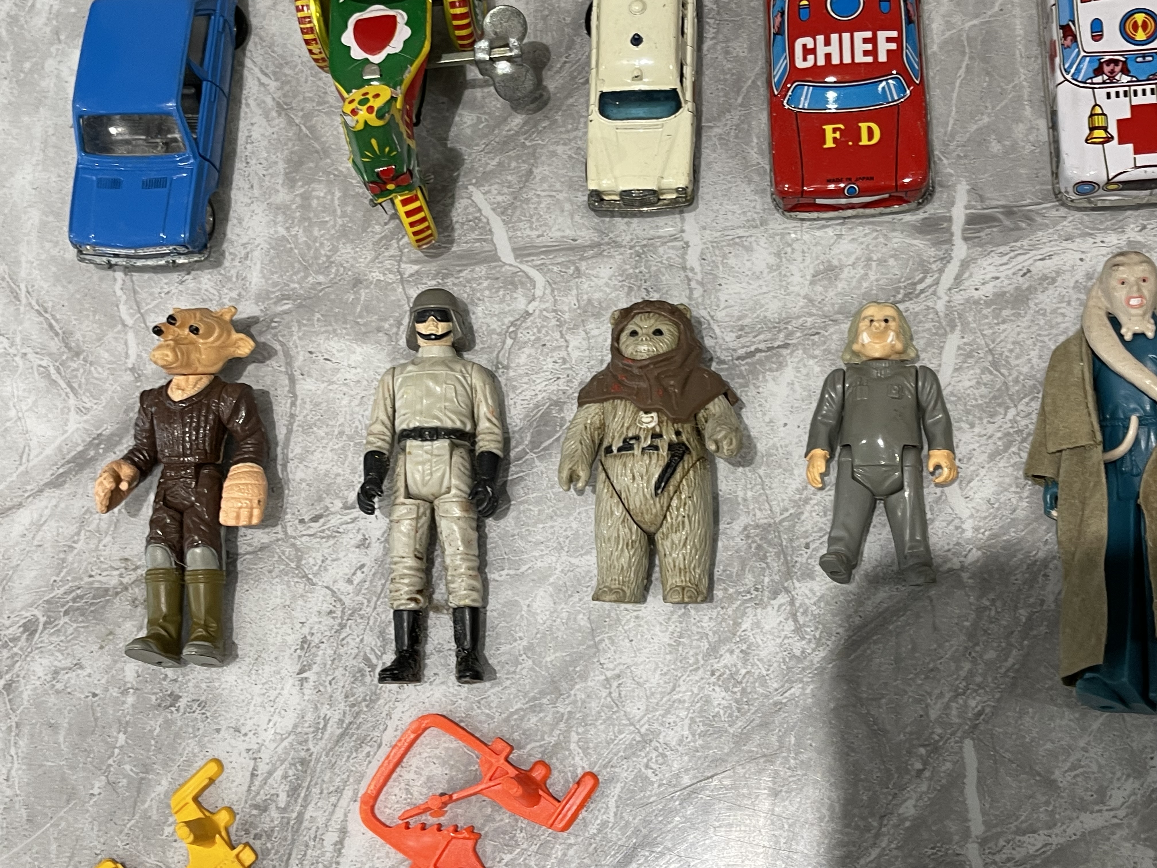 Collection of Vintage Toy Cars and Figures and oth - Image 12 of 18