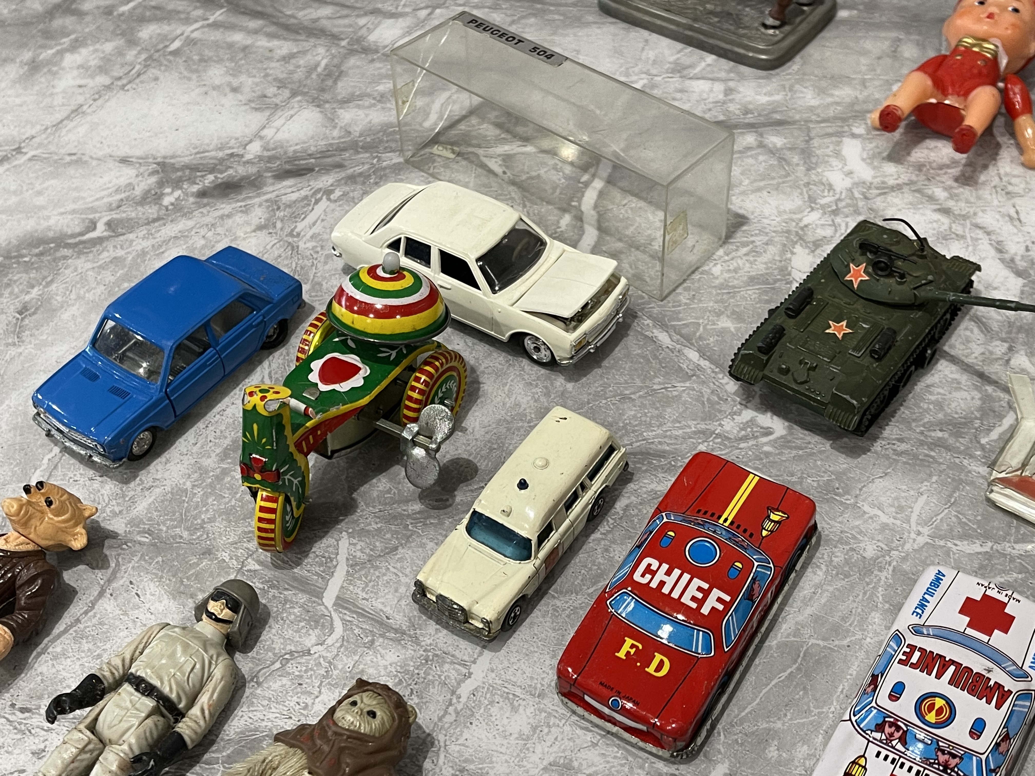 Collection of Vintage Toy Cars and Figures and oth - Image 9 of 18