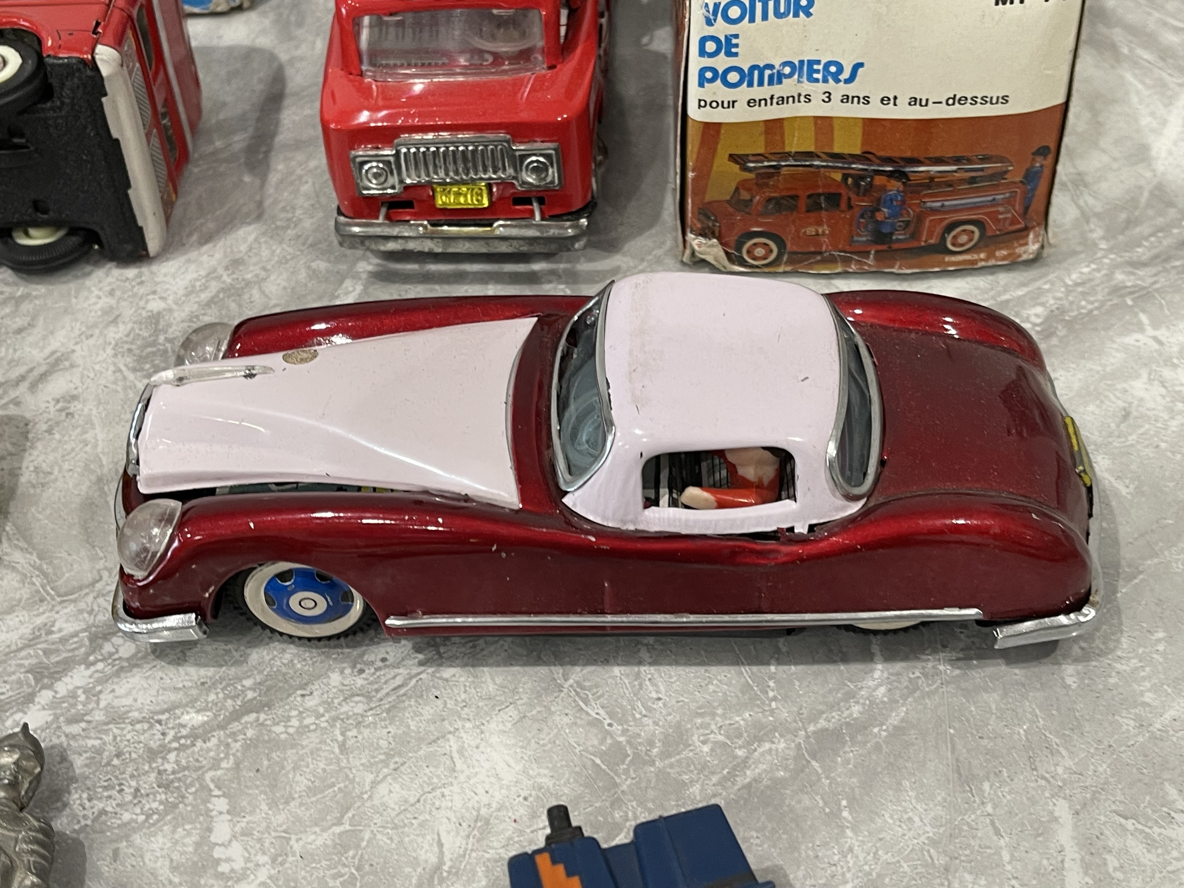 Collection of Vintage Toy Cars and Figures and oth - Image 5 of 18