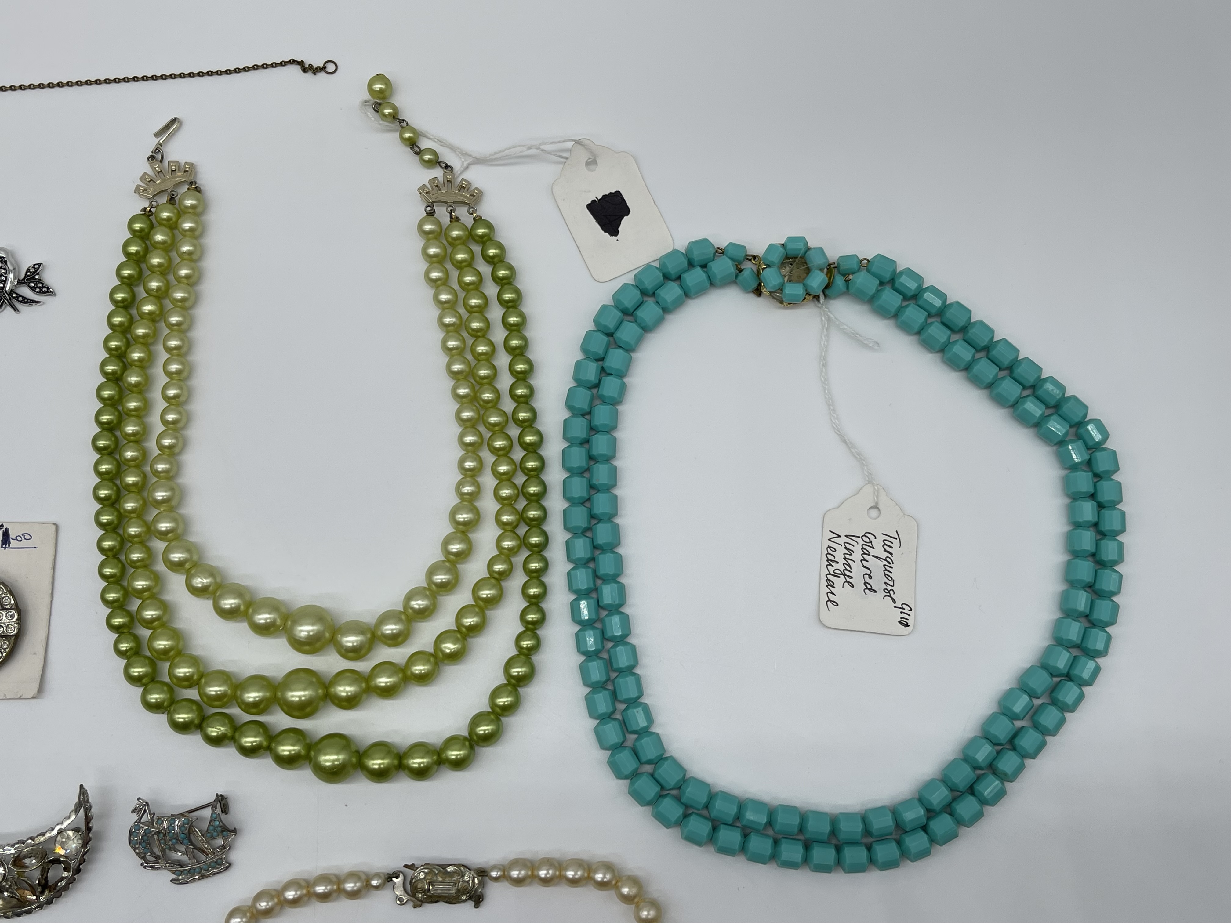 Quantity of Dress Jewellery to include necklaces, - Image 10 of 11