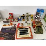 Large Collection of Vintage Toys to include Looney